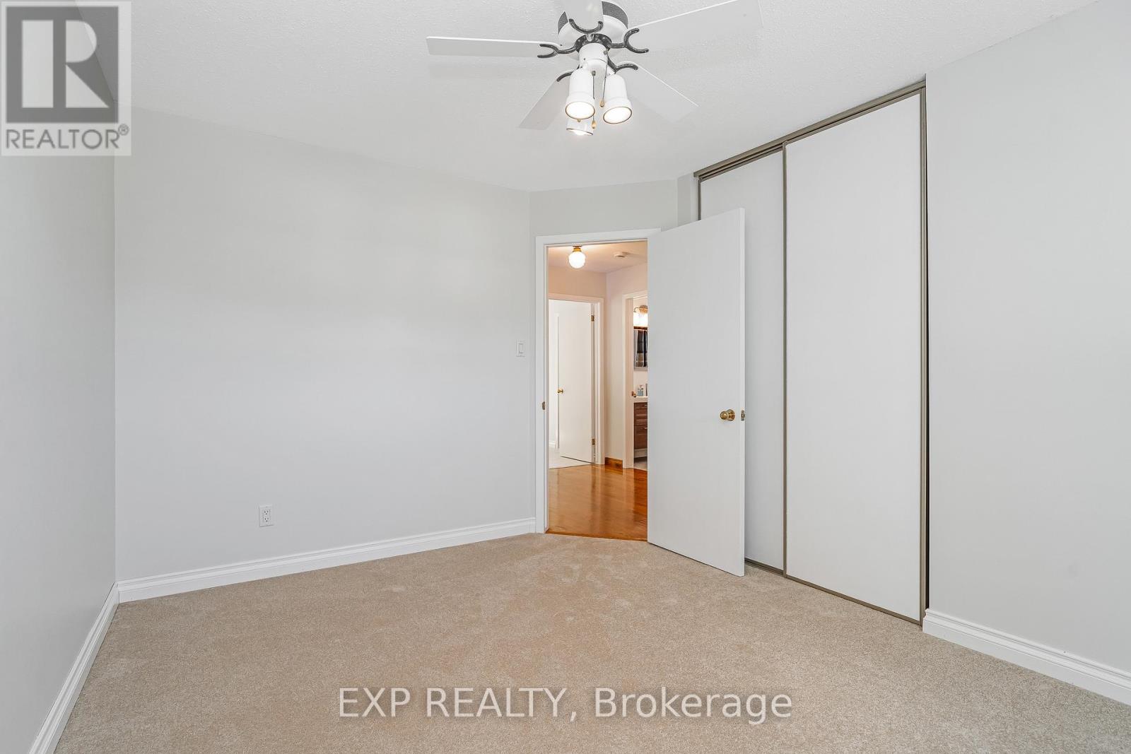 6084a Vineyard Drive, Ottawa, Ontario  K1C 2M5 - Photo 26 - X12443807