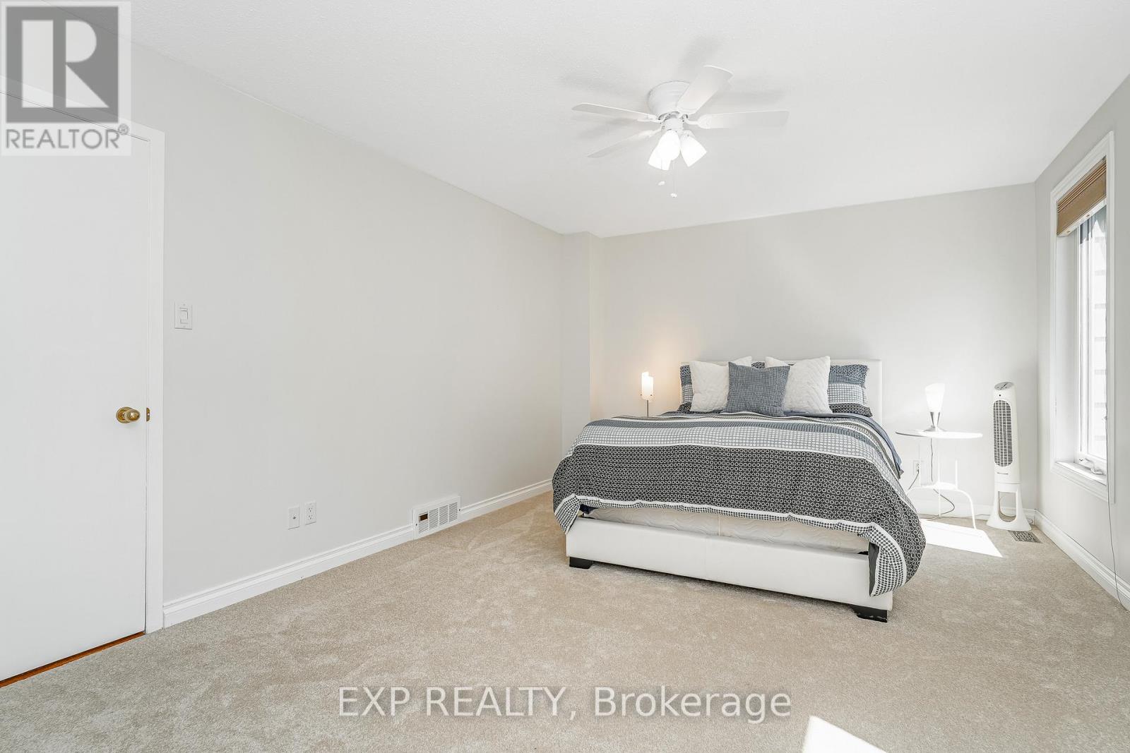 6084a Vineyard Drive, Ottawa, Ontario  K1C 2M5 - Photo 29 - X12443807