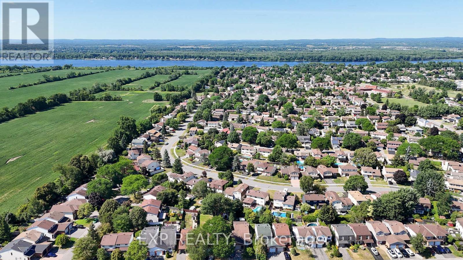 6084a Vineyard Drive, Ottawa, Ontario  K1C 2M5 - Photo 46 - X12443807