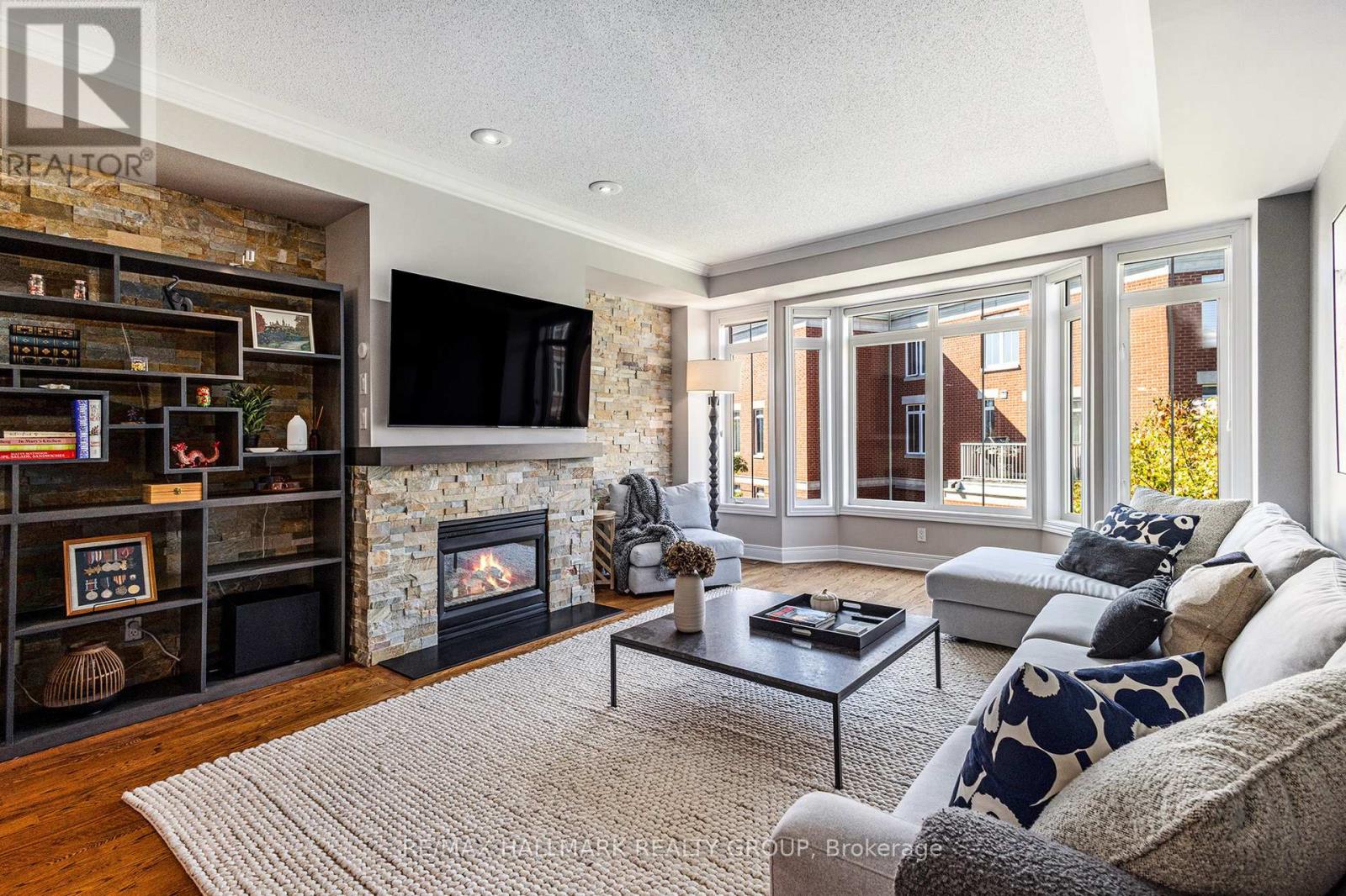 56 Kings Landing Private, Ottawa, Ontario  K1S 5P8 - Photo 12 - X12443853
