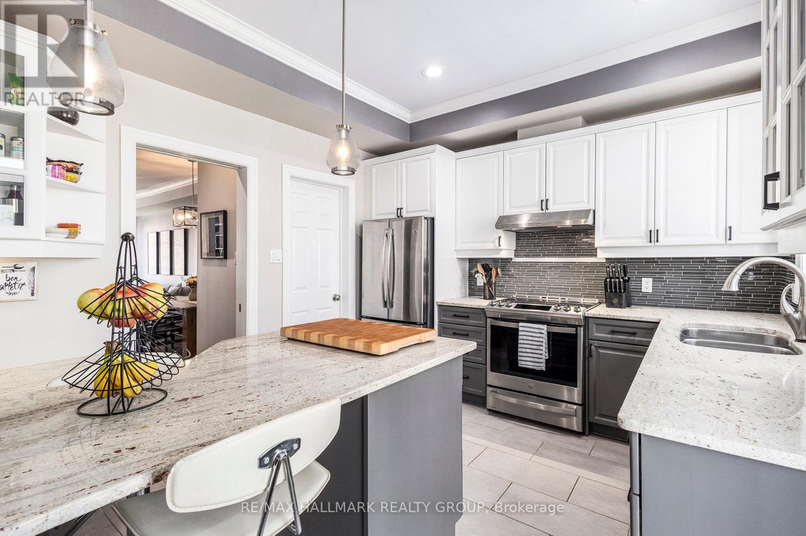 56 Kings Landing Private, Ottawa, Ontario  K1S 5P8 - Photo 22 - X12443853