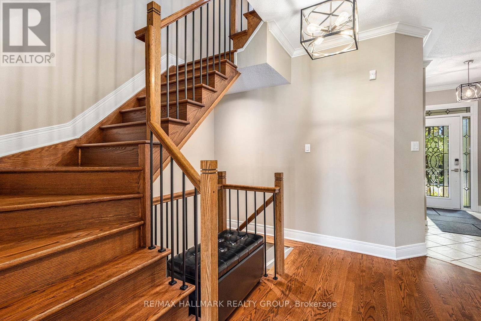 56 Kings Landing Private, Ottawa, Ontario  K1S 5P8 - Photo 5 - X12443853