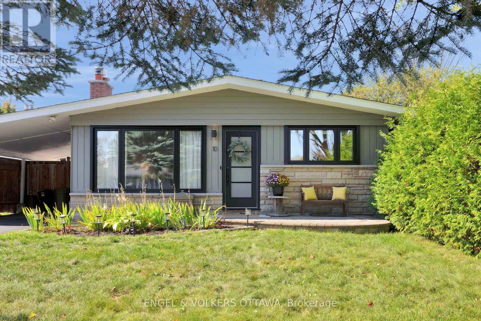 10 TANGLEWOOD DRIVE, Ottawa, Ontario
