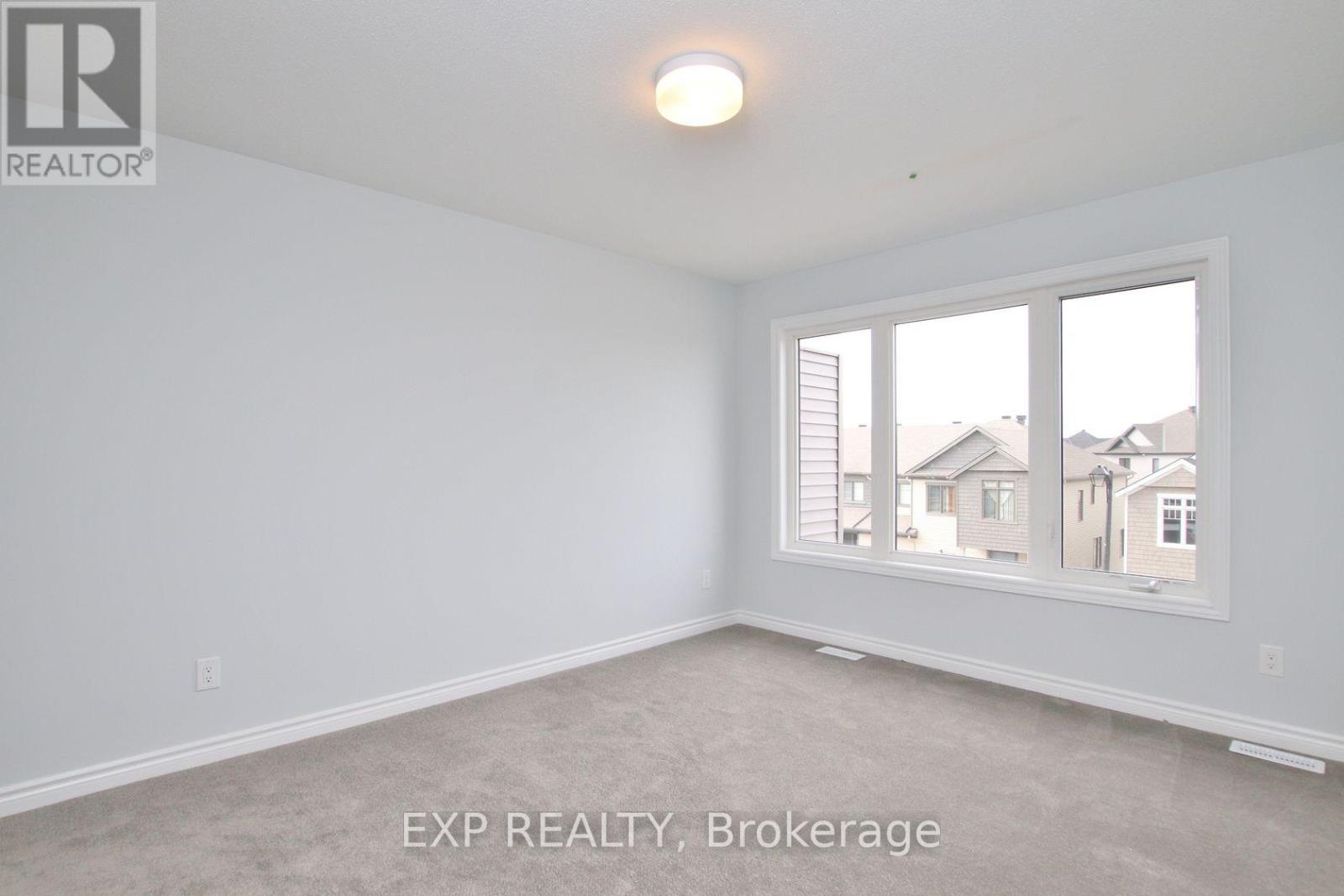 39 Lentago Avenue, Ottawa, Ontario  K2J 7A2 - Photo 17 - X12443878