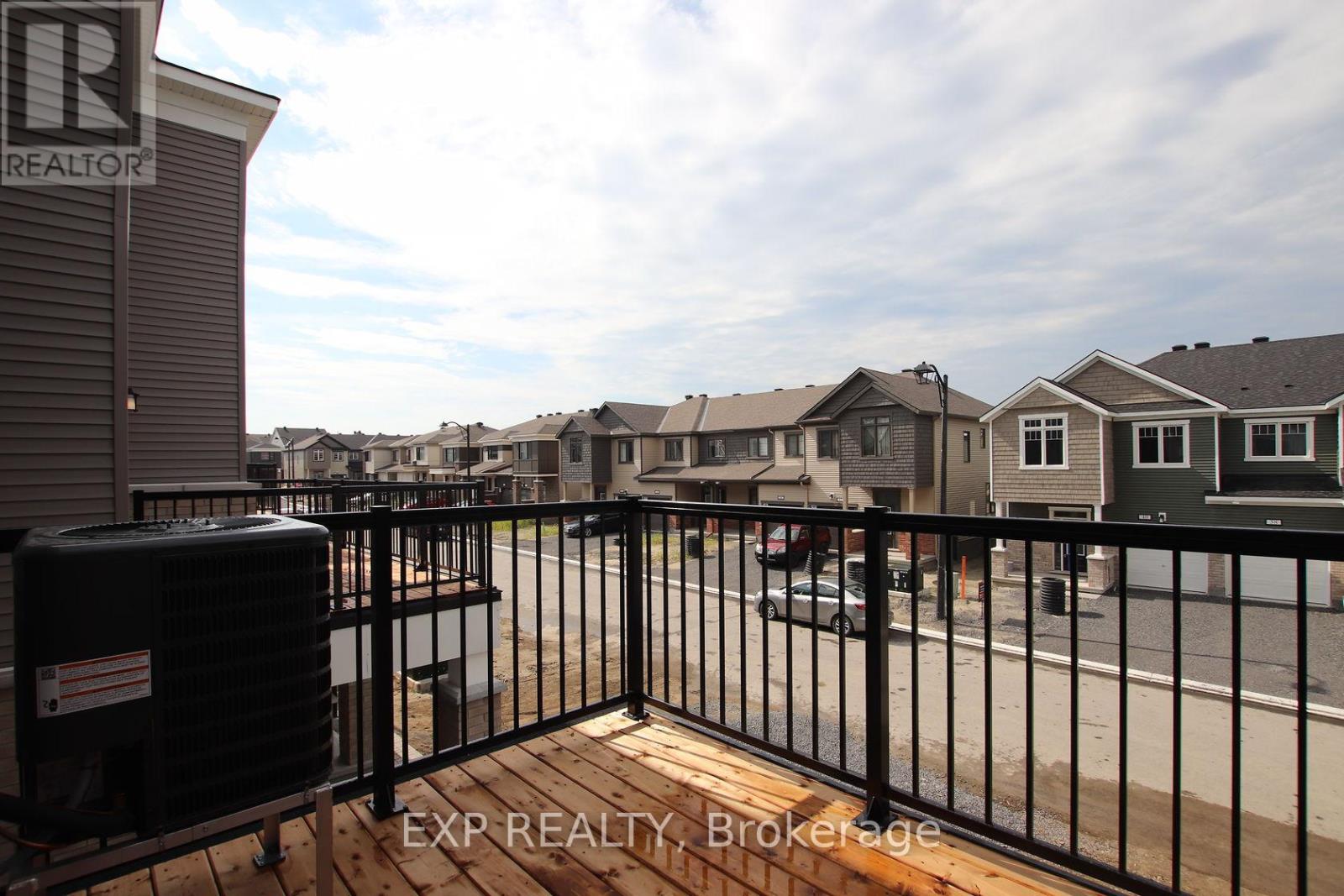 39 Lentago Avenue, Ottawa, Ontario  K2J 7A2 - Photo 25 - X12443878