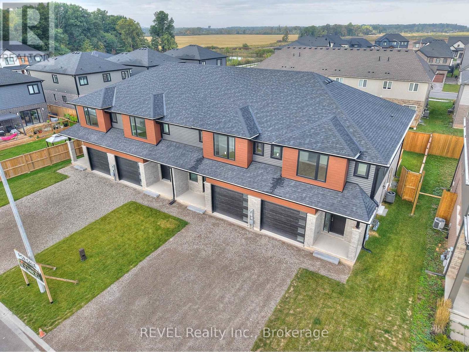 7429 Matteo Drive, Niagara Falls (Brown), Ontario  L2H 3T3 - Photo 23 - X12443876