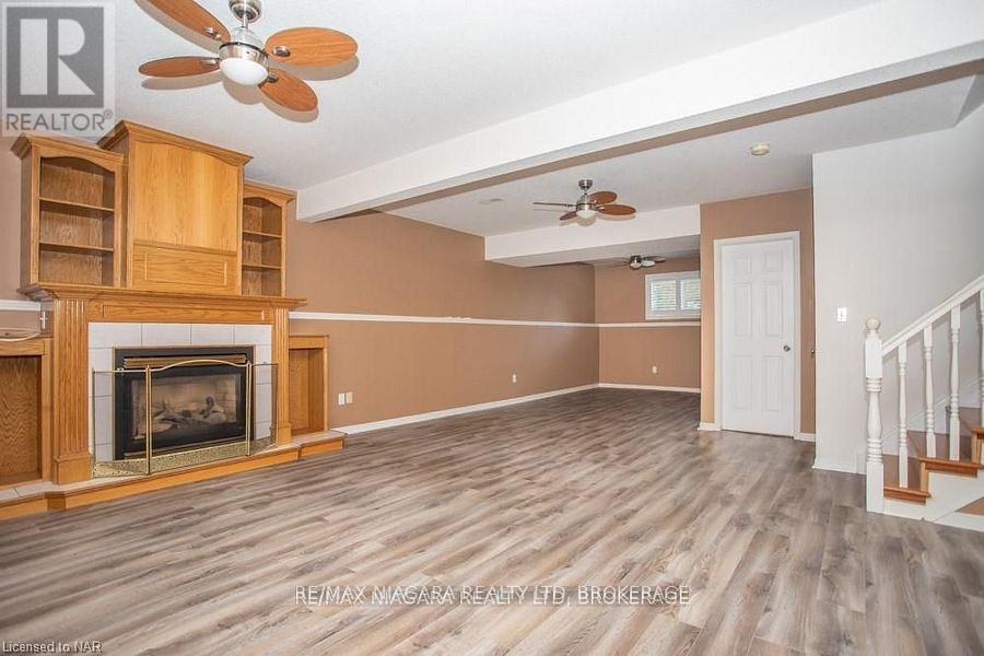 55 Adelaide Street, Fort Erie (Lakeshore), Ontario  L2A 5K5 - Photo 14 - X12443892