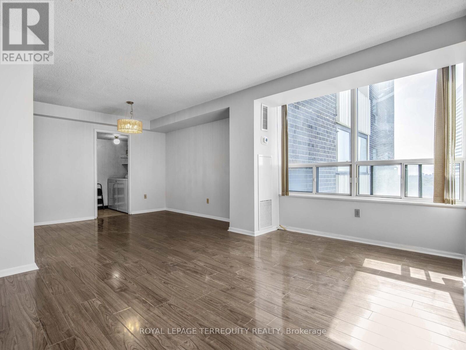 1209 - 5 Old Sheppard Avenue, Toronto, Ontario  M2J 4K3 - Photo 4 - C12443688