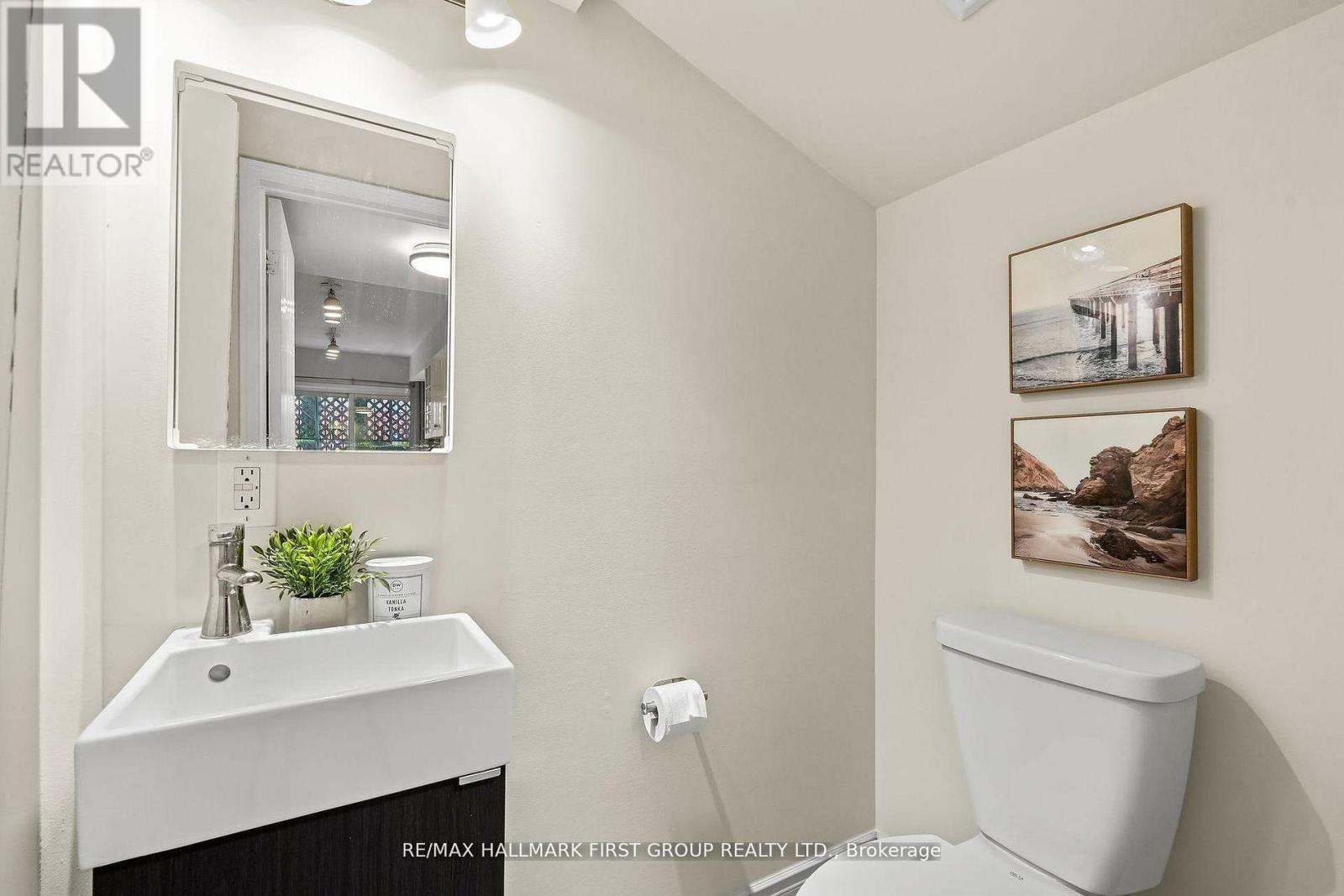 102 - 262 St. Helens Avenue, Toronto, Ontario  M6H 4A4 - Photo 16 - C12443700
