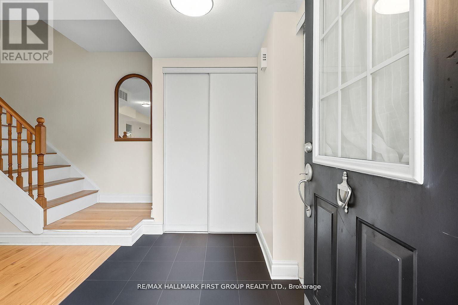 102 - 262 St. Helens Avenue, Toronto, Ontario  M6H 4A4 - Photo 7 - C12443700