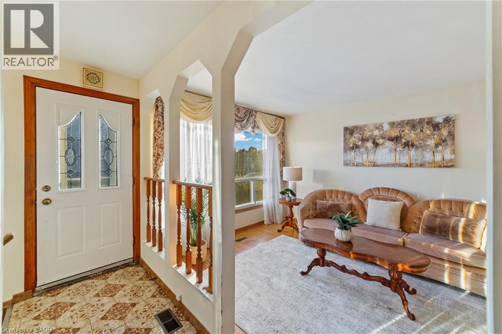 99 Edinburgh Avenue, Hamilton, Ontario  L8H 2C6 - Photo 4 - 40776280
