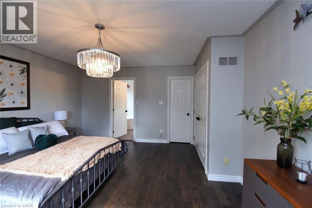 29 Riviera Ridge, Stoney Creek, Ontario  L8E 5E6 - Photo 14 - 40775822