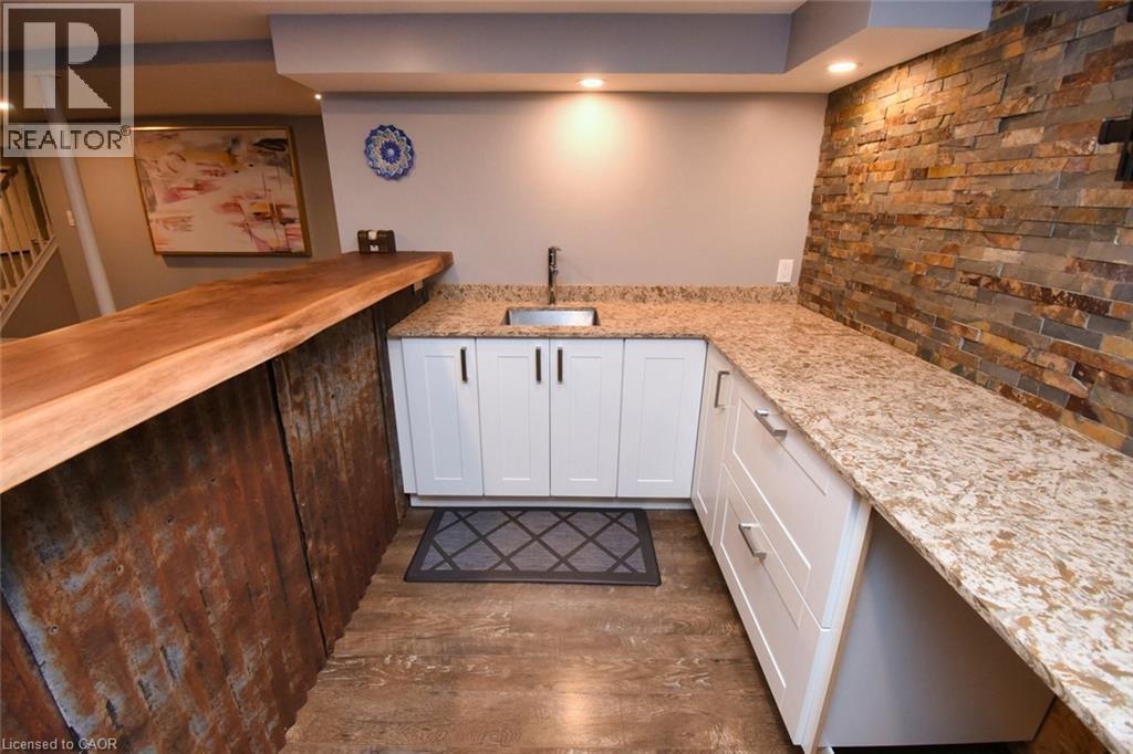 29 Riviera Ridge, Stoney Creek, Ontario  L8E 5E6 - Photo 31 - 40775822