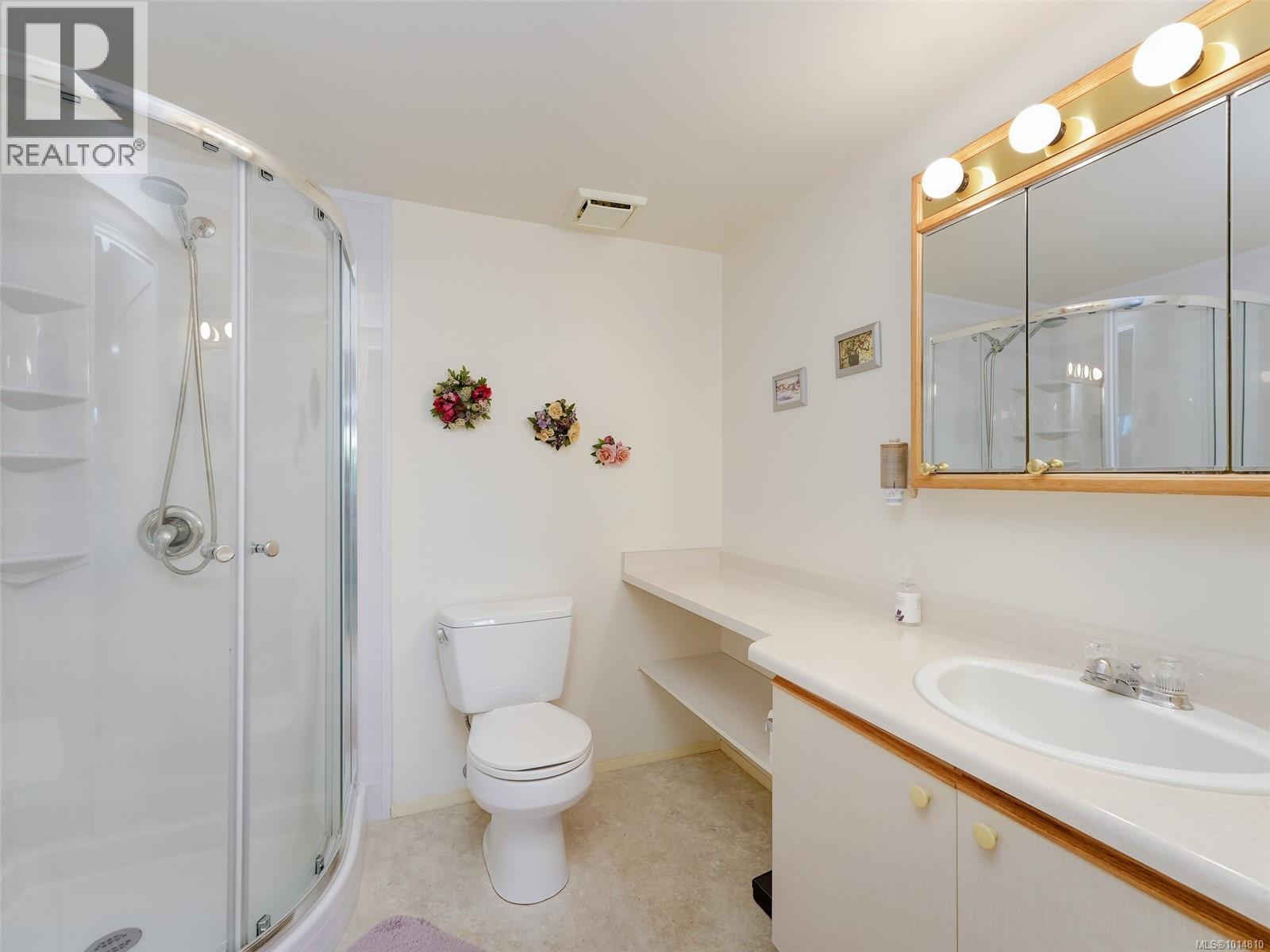 301 2354 Brethour Ave, Sidney, British Columbia  V8L 2A5 - Photo 15 - 1014810