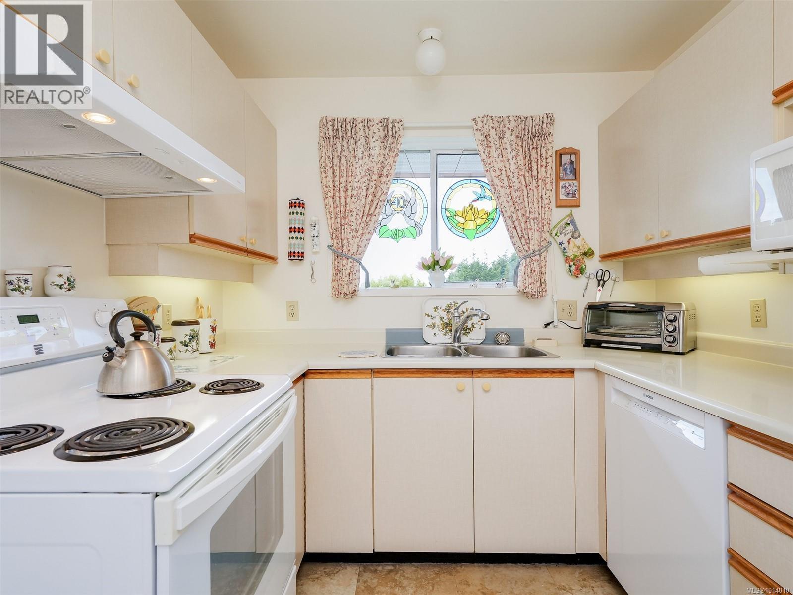 301 2354 Brethour Ave, Sidney, British Columbia  V8L 2A5 - Photo 9 - 1014810