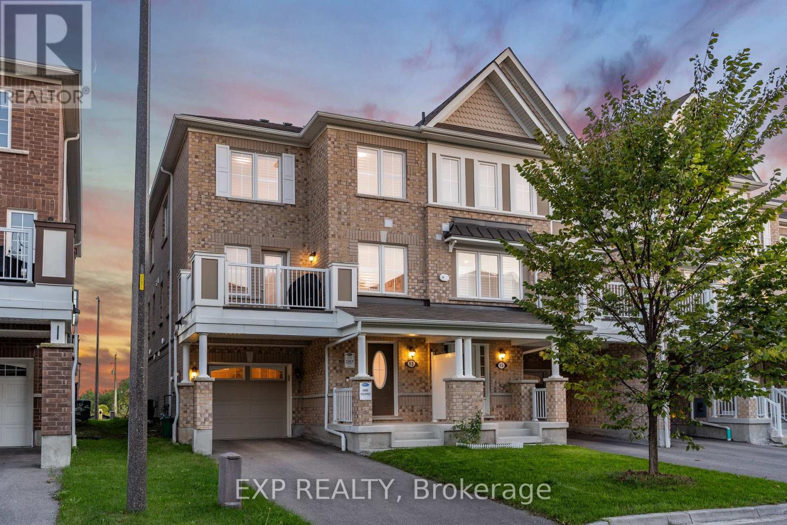 13 Goldeye Street, Whitby, Ontario  L1P 0E5 - Photo 2 - E12443715