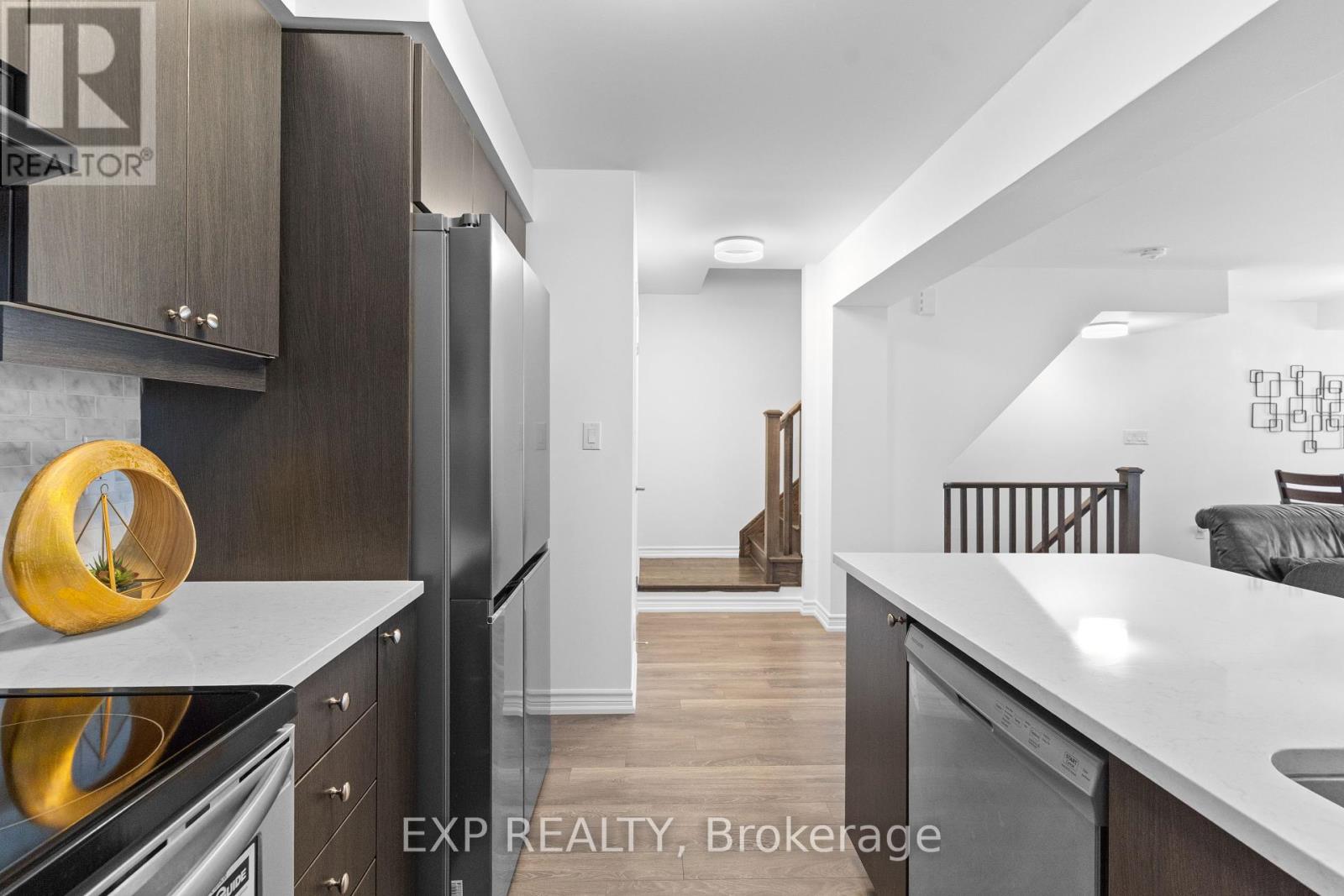 13 Goldeye Street, Whitby, Ontario  L1P 0E5 - Photo 24 - E12443715