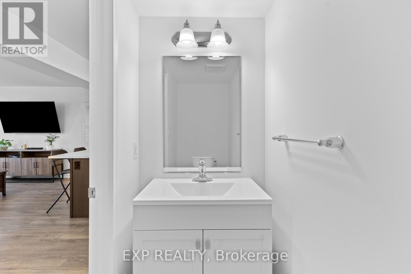 13 Goldeye Street, Whitby, Ontario  L1P 0E5 - Photo 30 - E12443715