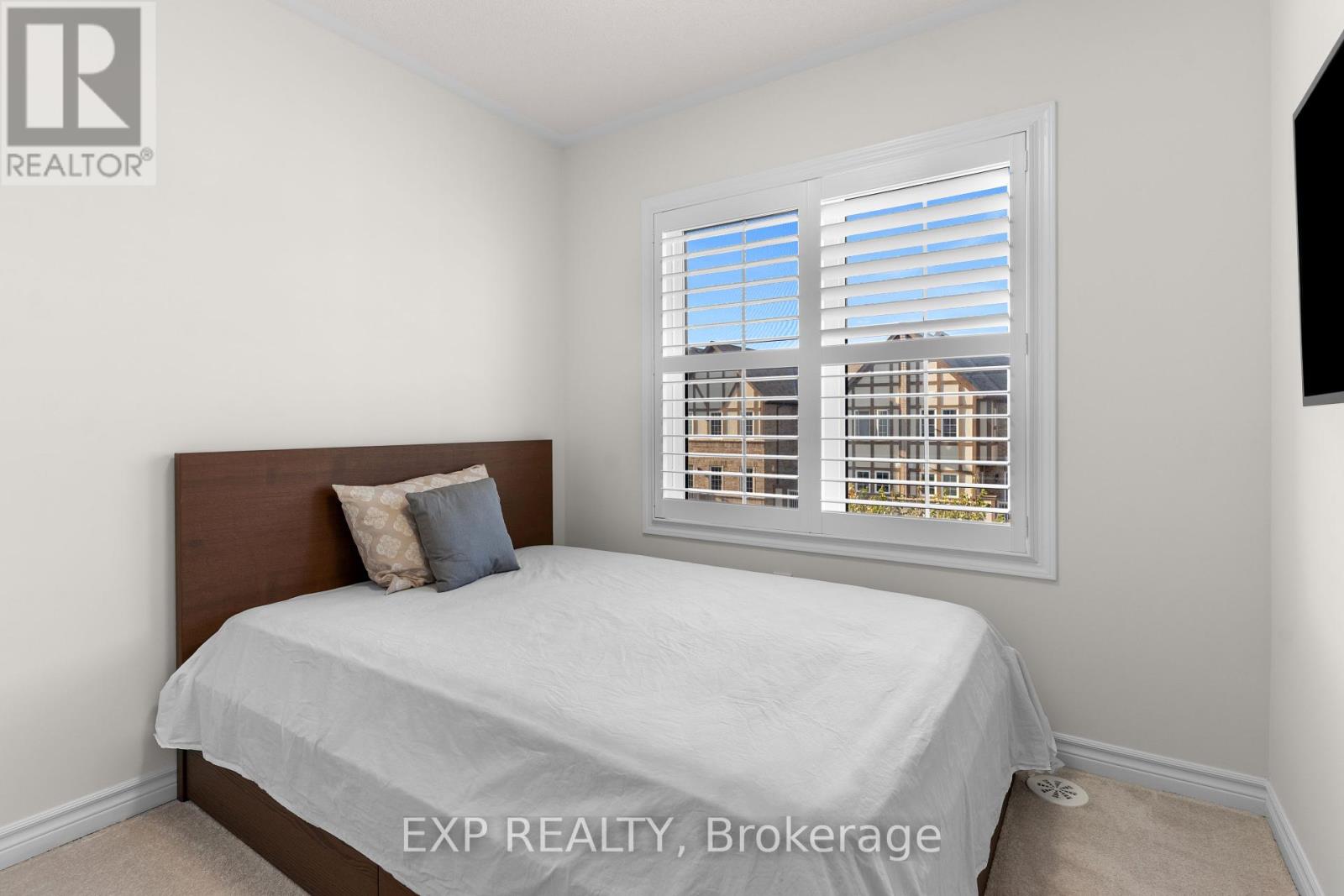 13 Goldeye Street, Whitby, Ontario  L1P 0E5 - Photo 36 - E12443715