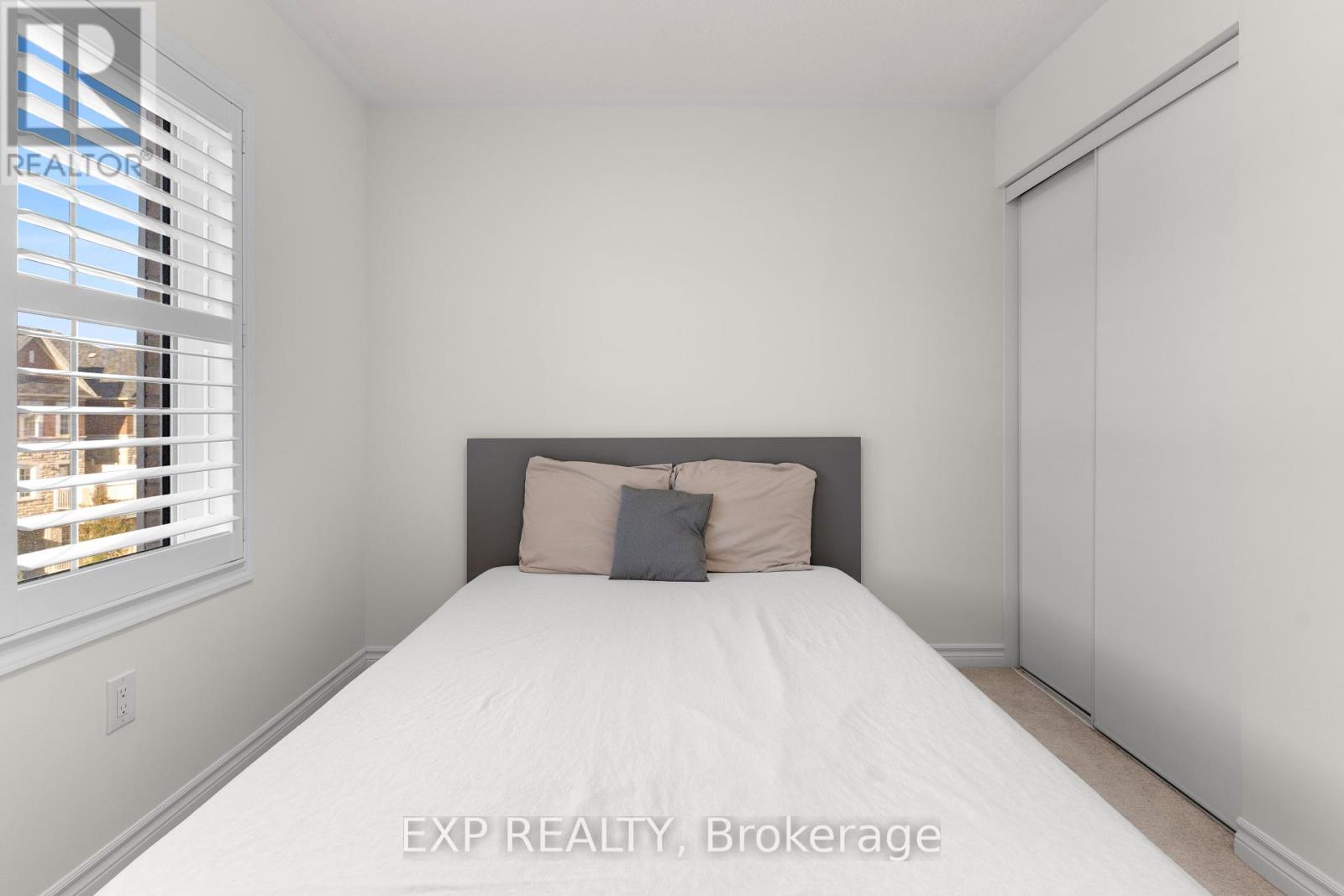 13 Goldeye Street, Whitby, Ontario  L1P 0E5 - Photo 39 - E12443715