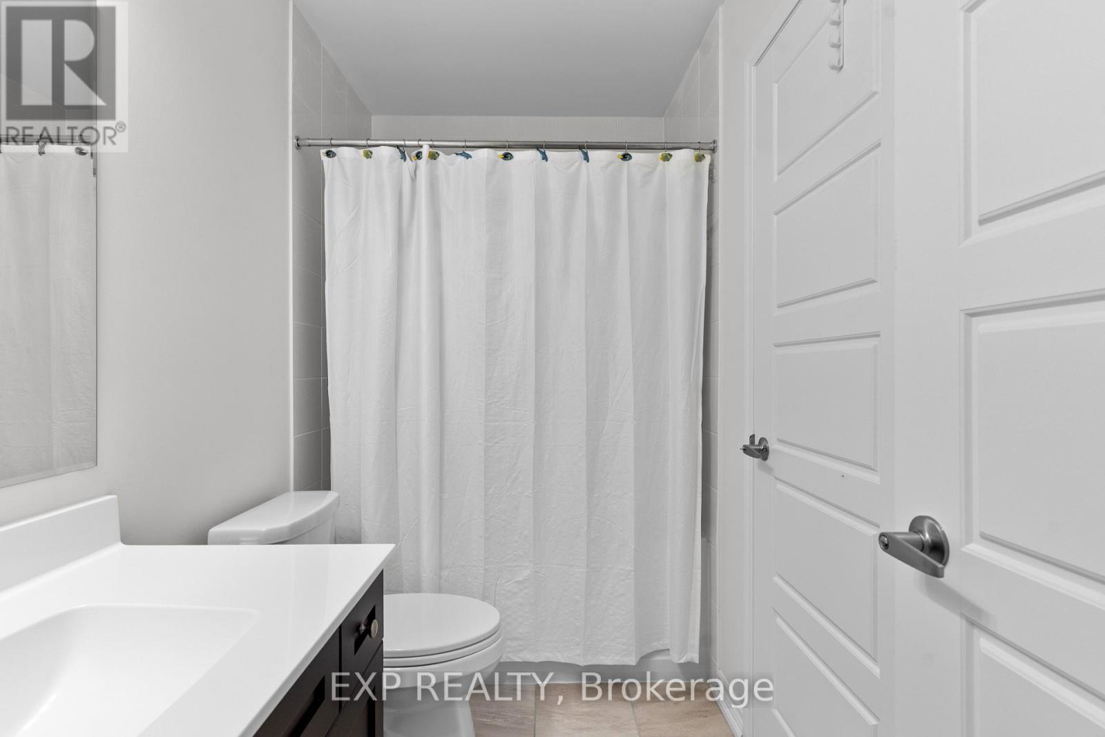 13 Goldeye Street, Whitby, Ontario  L1P 0E5 - Photo 46 - E12443715