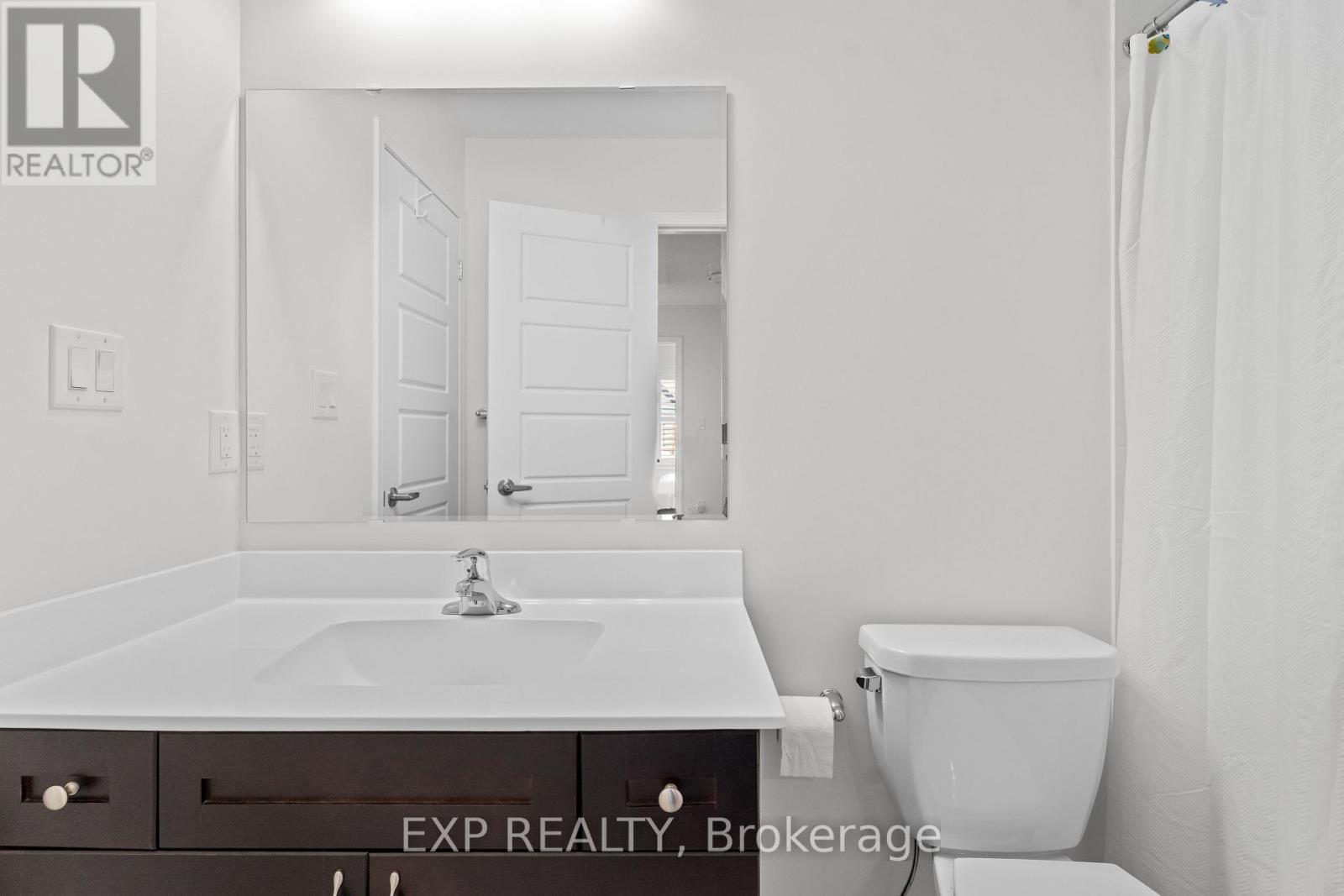 13 Goldeye Street, Whitby, Ontario  L1P 0E5 - Photo 48 - E12443715