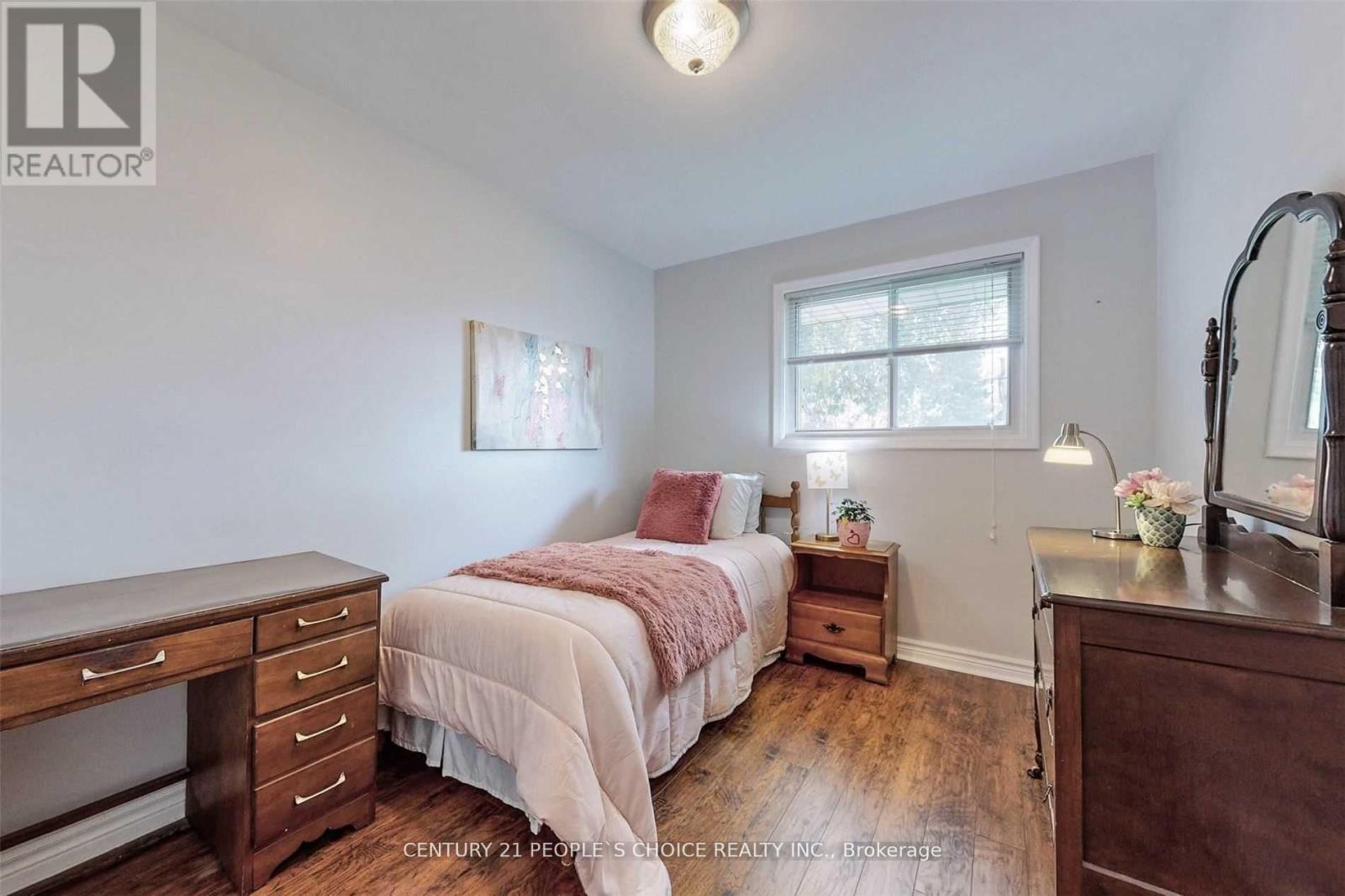 5 Mid Pines Road, Toronto, Ontario  M1G 2L5 - Photo 10 - E12443716