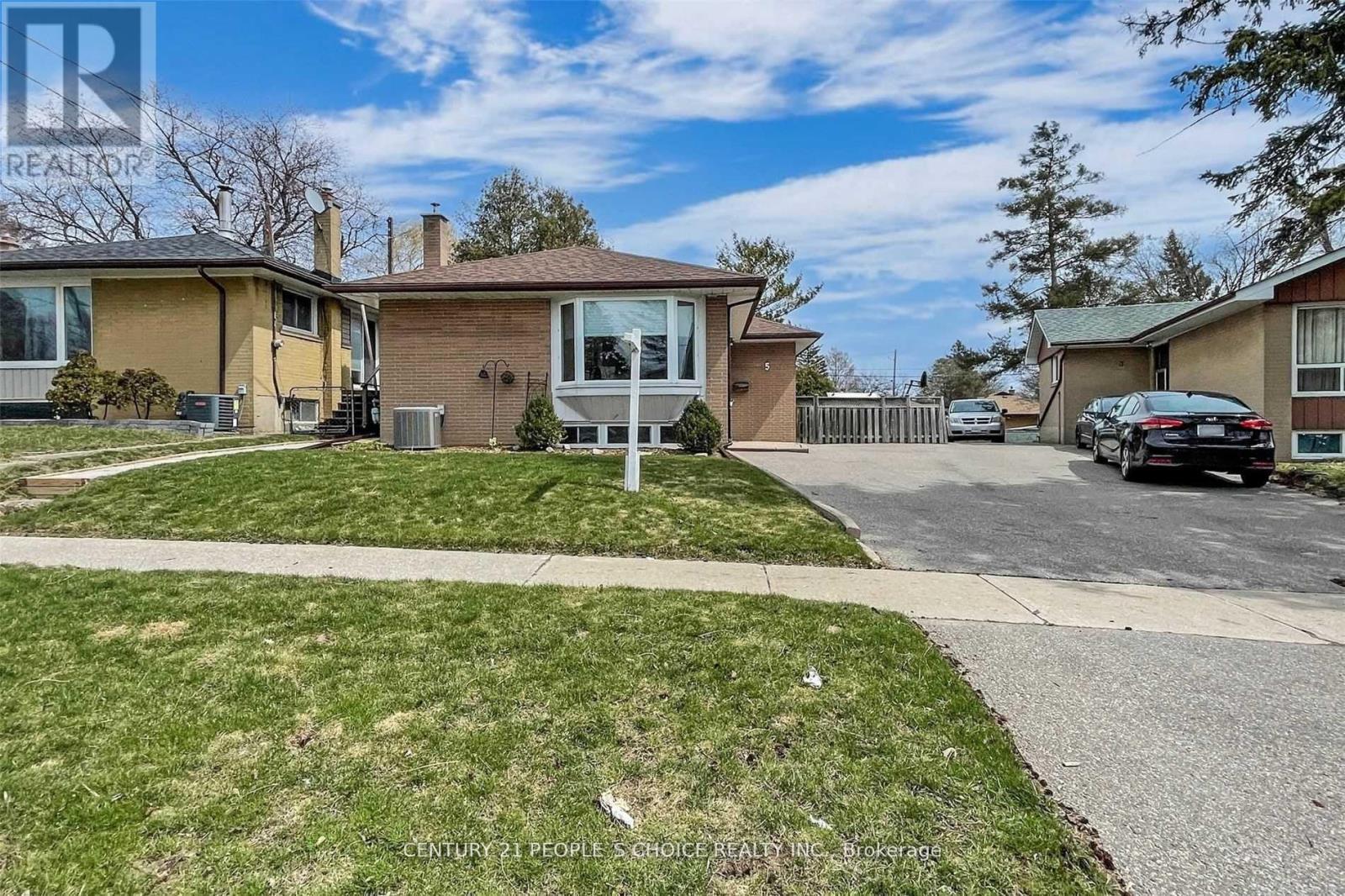 5 Mid Pines Road, Toronto, Ontario  M1G 2L5 - Photo 12 - E12443716