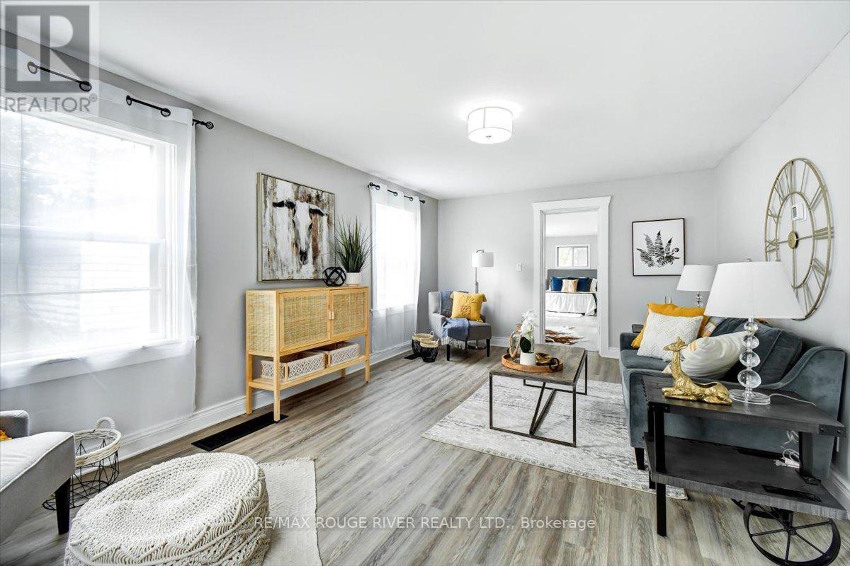 232 Lyle Street N, Alnwick/haldimand (Grafton), Ontario  K0K 2G0 - Photo 10 - X12443871