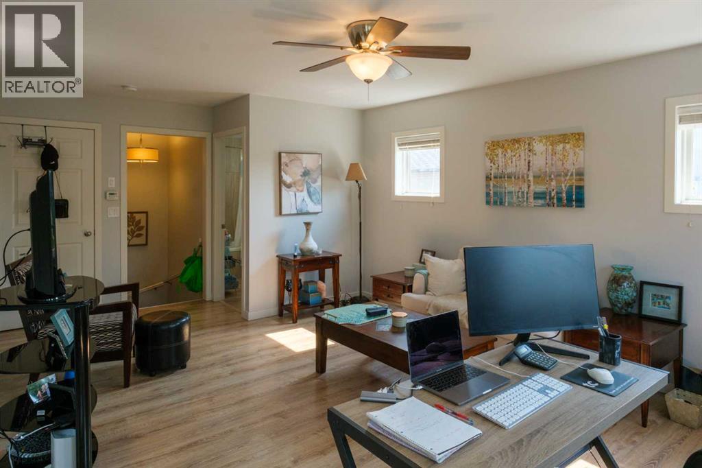 27 Prestwick Street Se, Calgary, Alberta  T2Z 4K8 - Photo 44 - A2253026