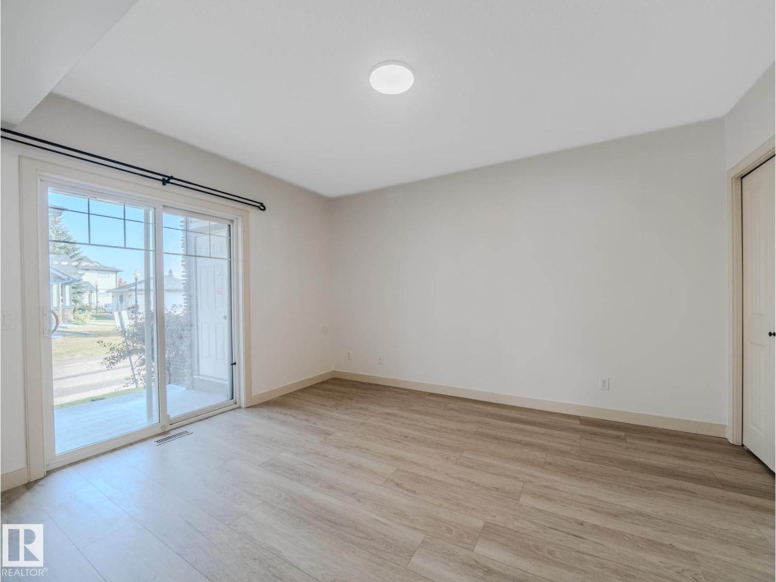 #33 2565 Hanna Cr Nw Nw, Edmonton, Alberta  T6R 0M4 - Photo 37 - E4460722