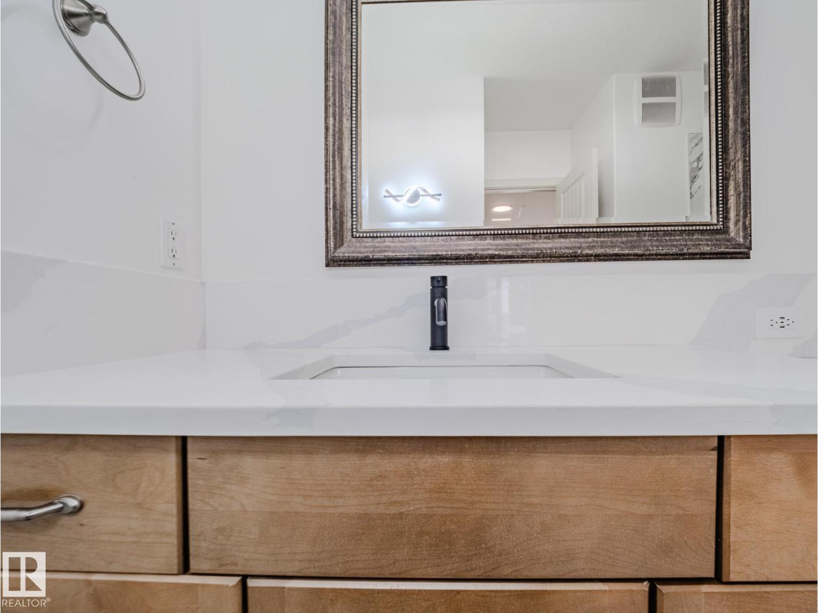 #33 2565 Hanna Cr Nw Nw, Edmonton, Alberta  T6R 0M4 - Photo 44 - E4460722