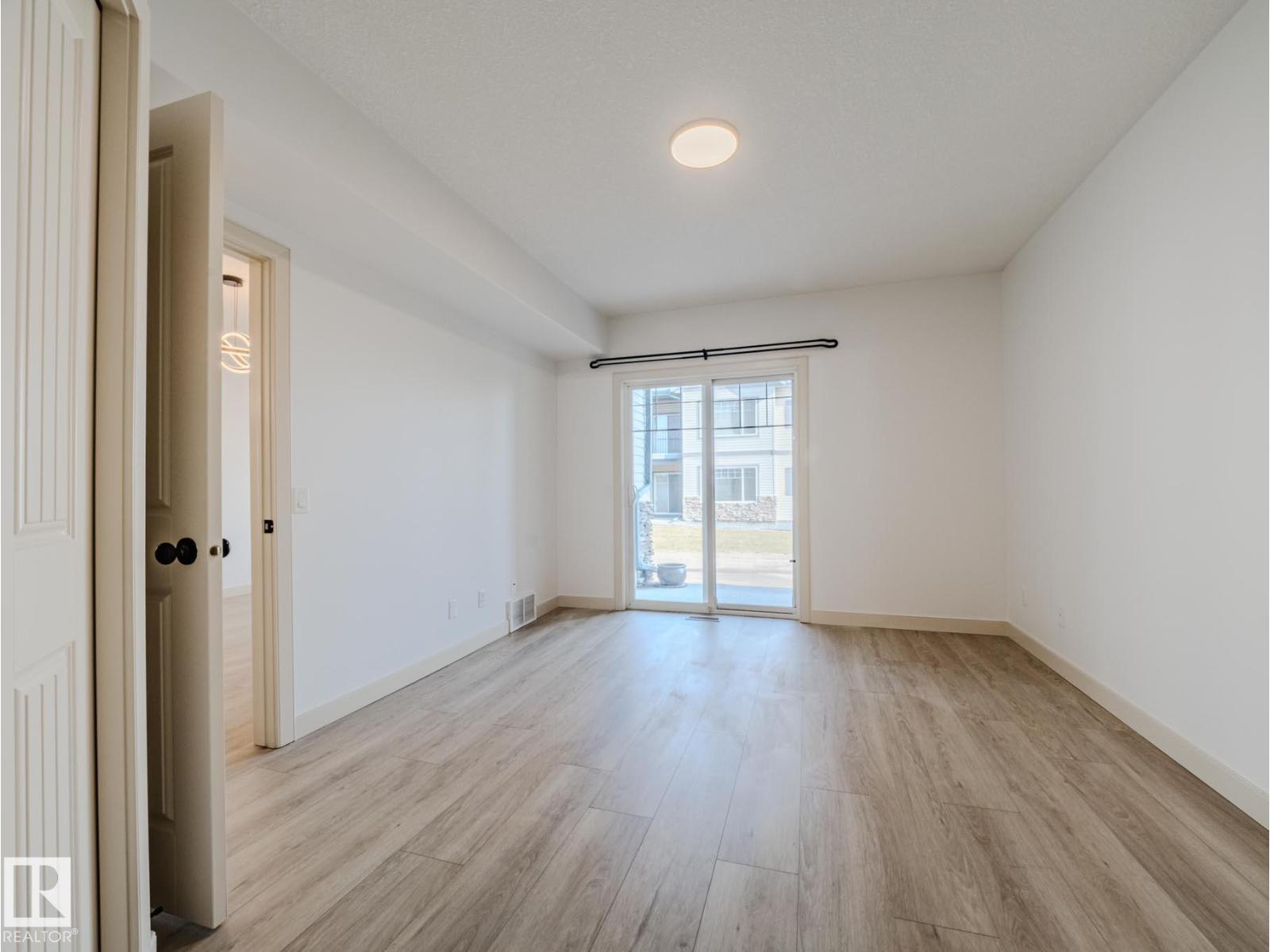 #33 2565 Hanna Cr Nw Nw, Edmonton, Alberta  T6R 0M4 - Photo 45 - E4460722