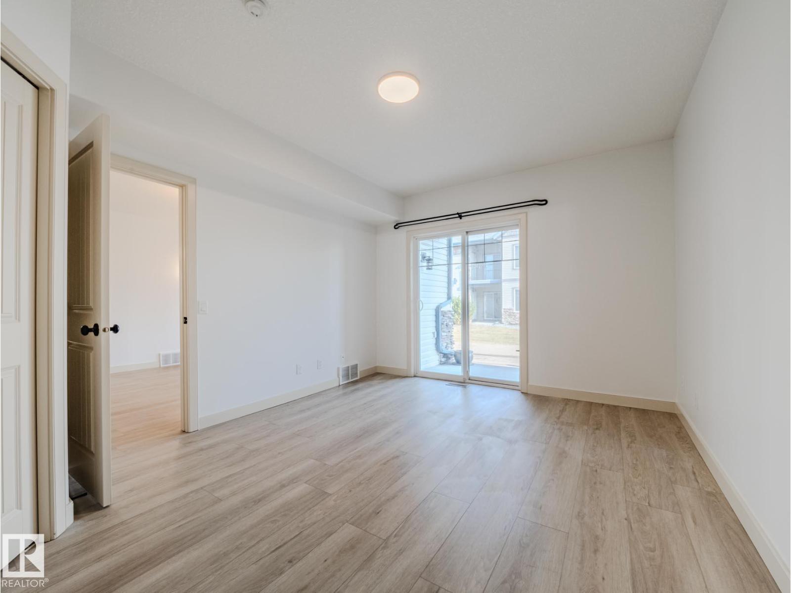 #33 2565 Hanna Cr Nw Nw, Edmonton, Alberta  T6R 0M4 - Photo 46 - E4460722