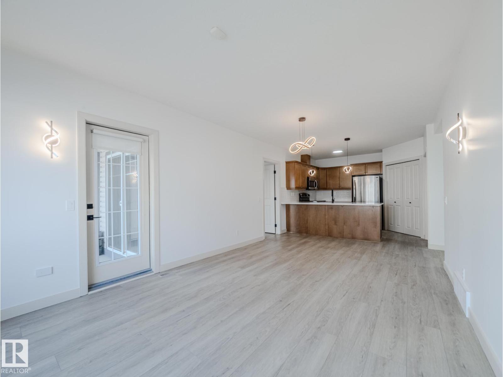 #33 2565 Hanna Cr Nw Nw, Edmonton, Alberta  T6R 0M4 - Photo 5 - E4460722