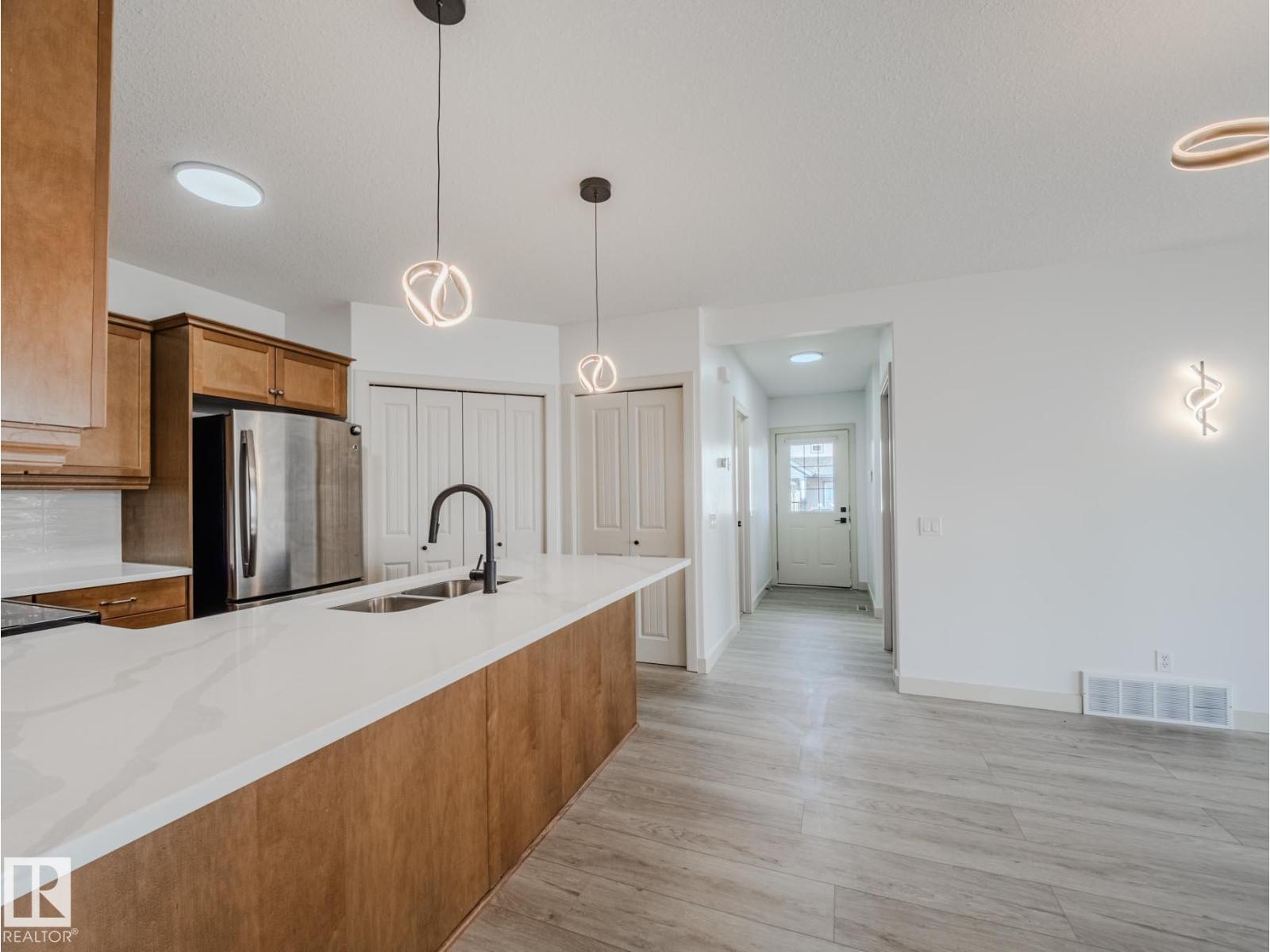 #33 2565 Hanna Cr Nw Nw, Edmonton, Alberta  T6R 0M4 - Photo 8 - E4460722