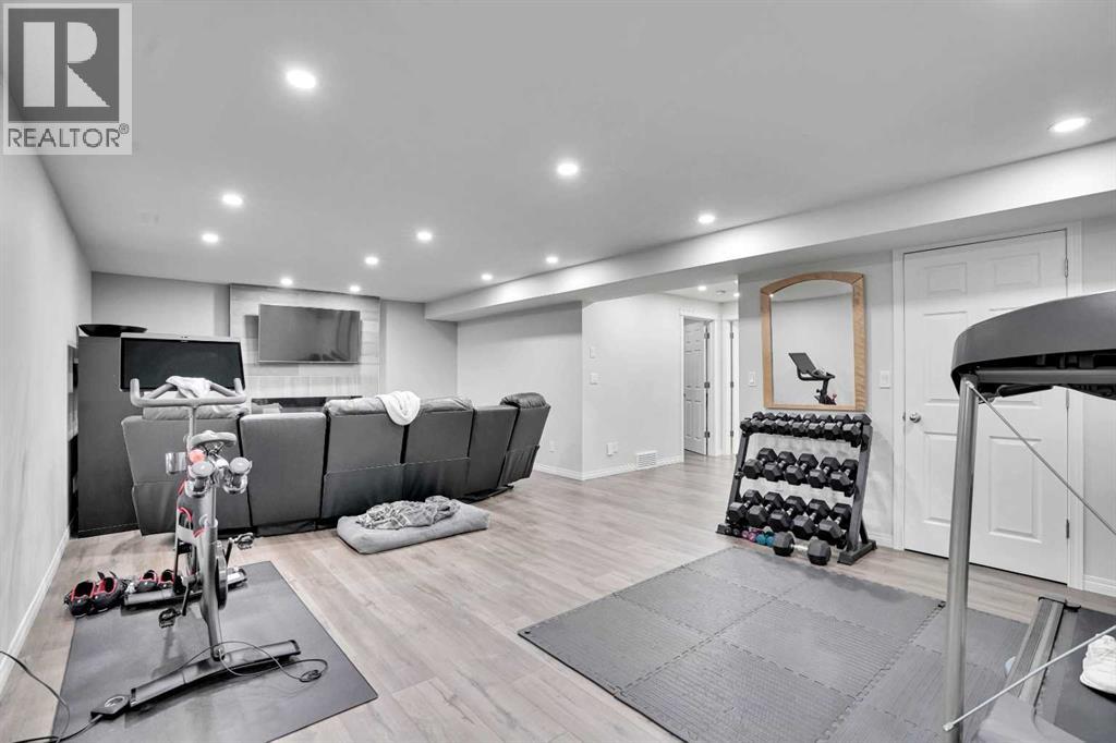 285 Tuscany Ridge Heights Nw, Calgary, Alberta  T3L 2B8 - Photo 49 - A2261016