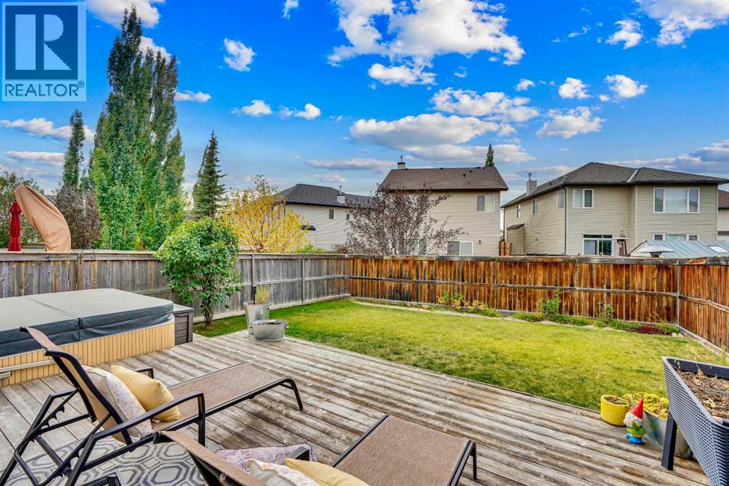 285 Tuscany Ridge Heights Nw, Calgary, Alberta  T3L 2B8 - Photo 5 - A2261016