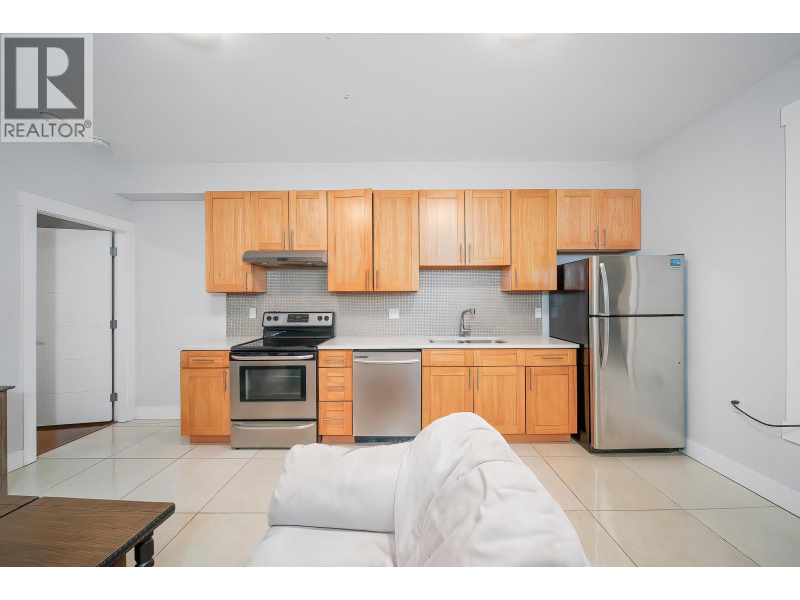 622 Colborne Street, New Westminster, British Columbia  V3L 2C9 - Photo 25 - R3054384