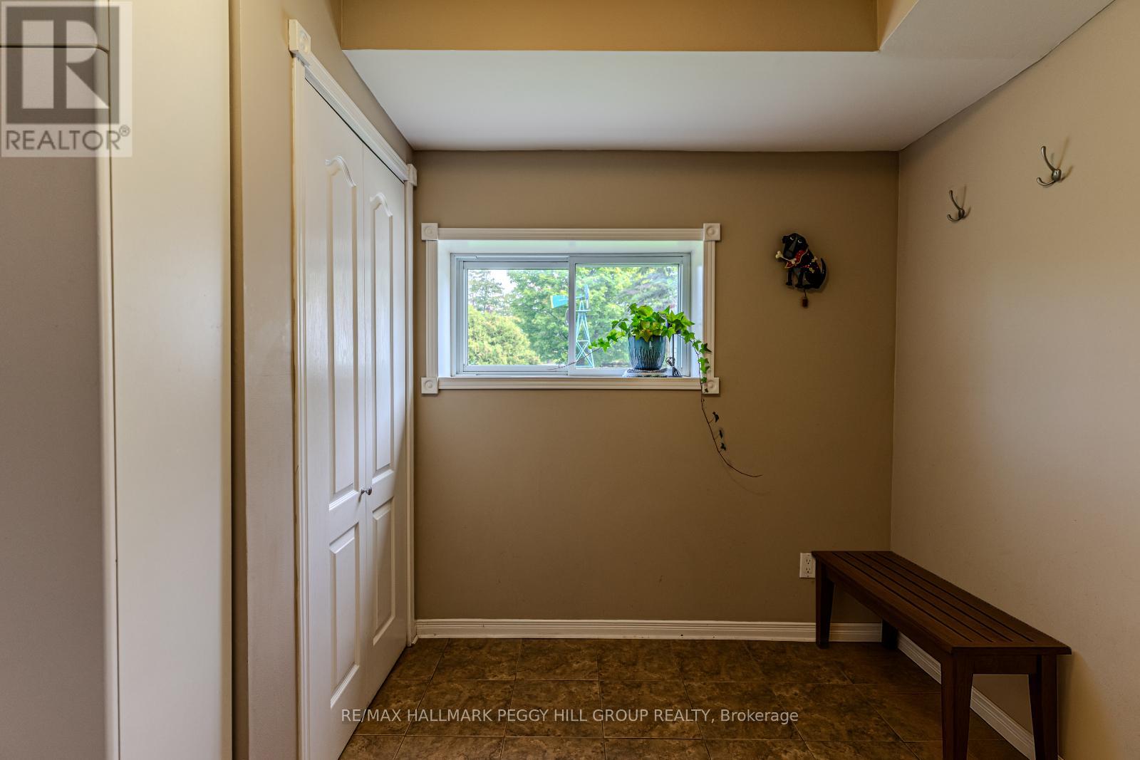 8064 9th Line, Essa, Ontario  L0L 2N0 - Photo 10 - N12443667