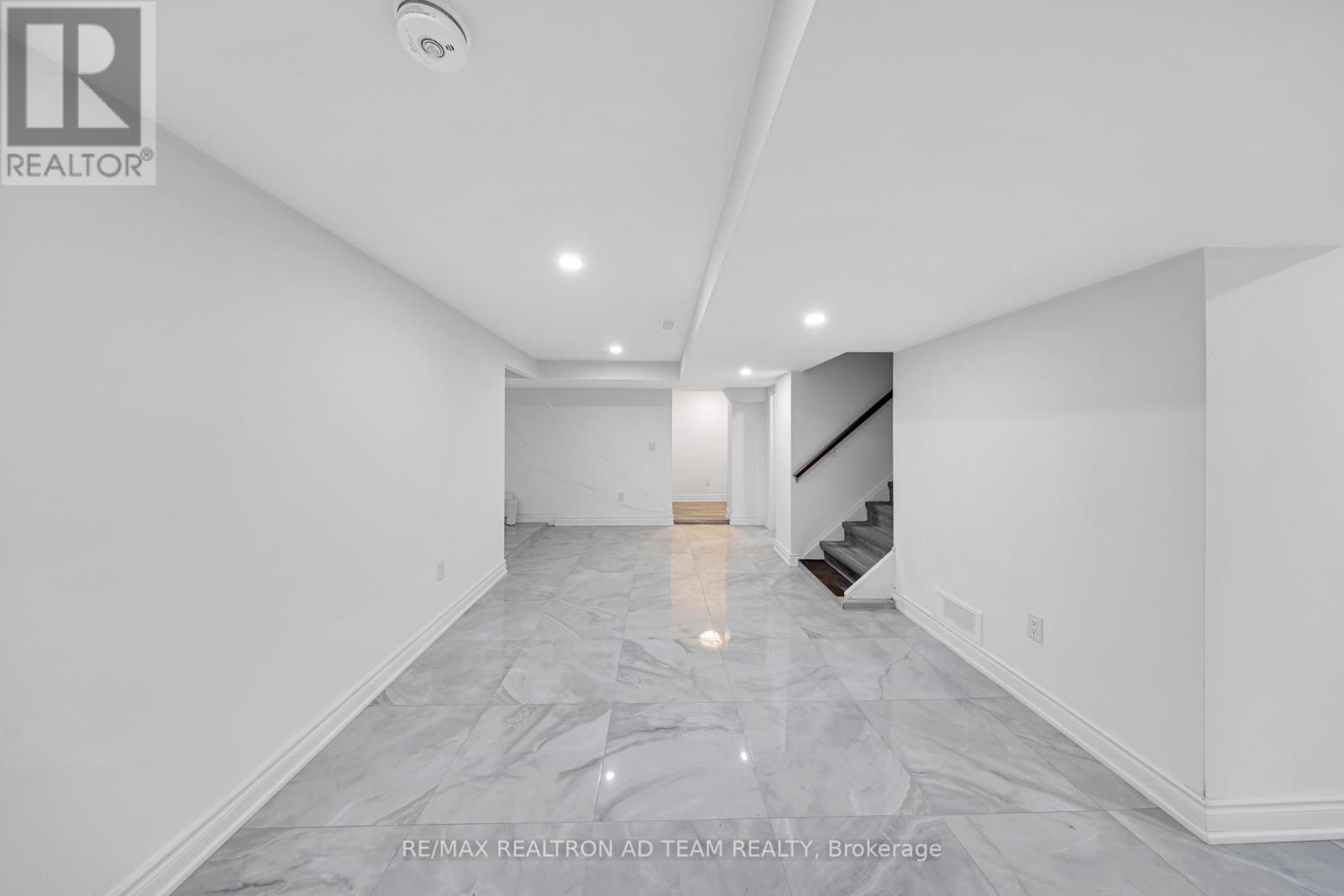 Bsmnt - 18 Windridge Drive, Markham, Ontario  L3P 1T8 - Photo 10 - N12443680