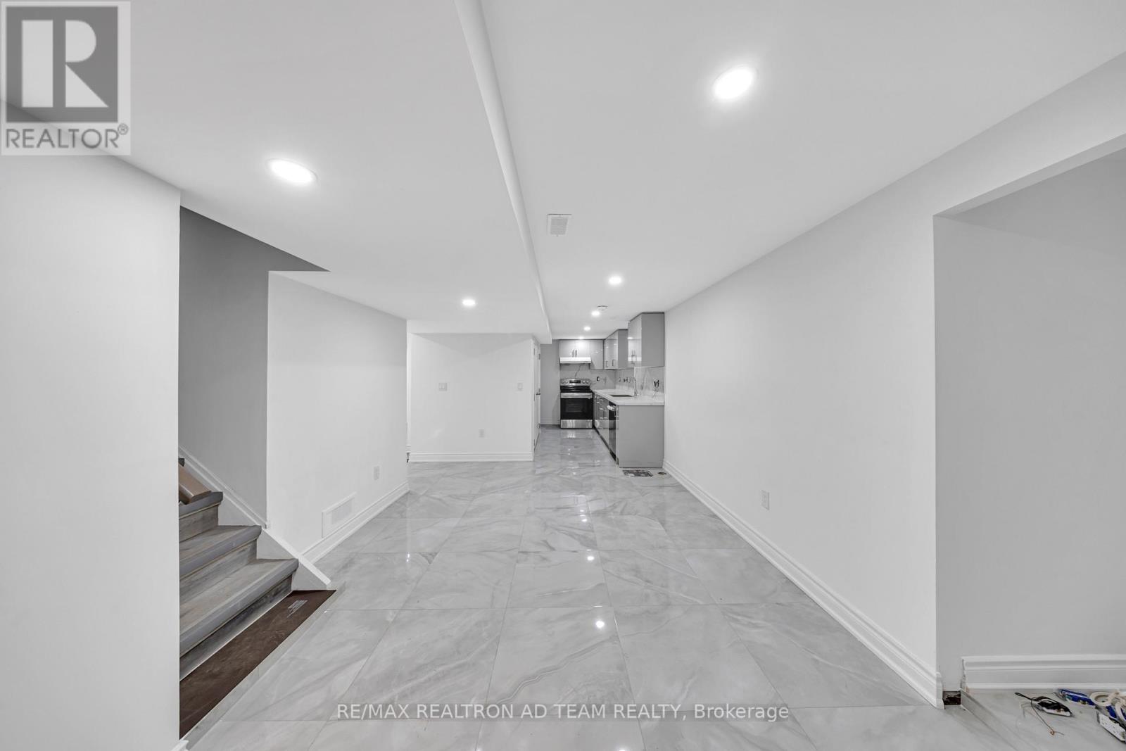 Bsmnt - 18 Windridge Drive, Markham, Ontario  L3P 1T8 - Photo 12 - N12443680