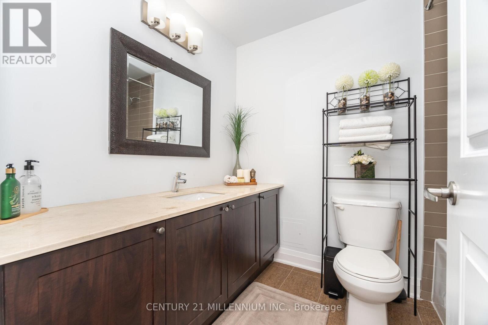 217 - 24 Woodstream Boulevard, Vaughan (Vaughan Grove), Ontario  L4L 8C4 - Photo 18 - N12443709