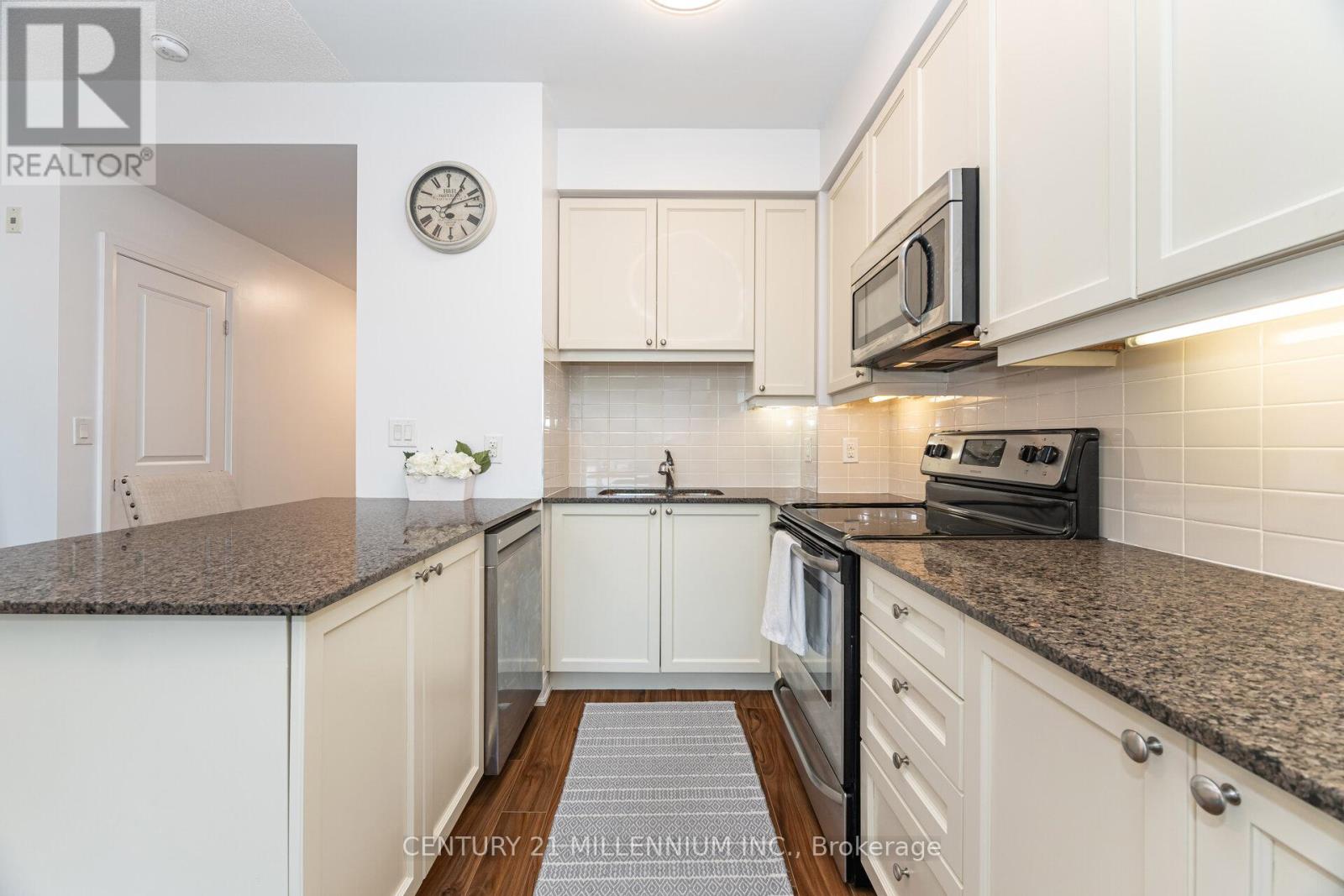 217 - 24 Woodstream Boulevard, Vaughan (Vaughan Grove), Ontario  L4L 8C4 - Photo 5 - N12443709