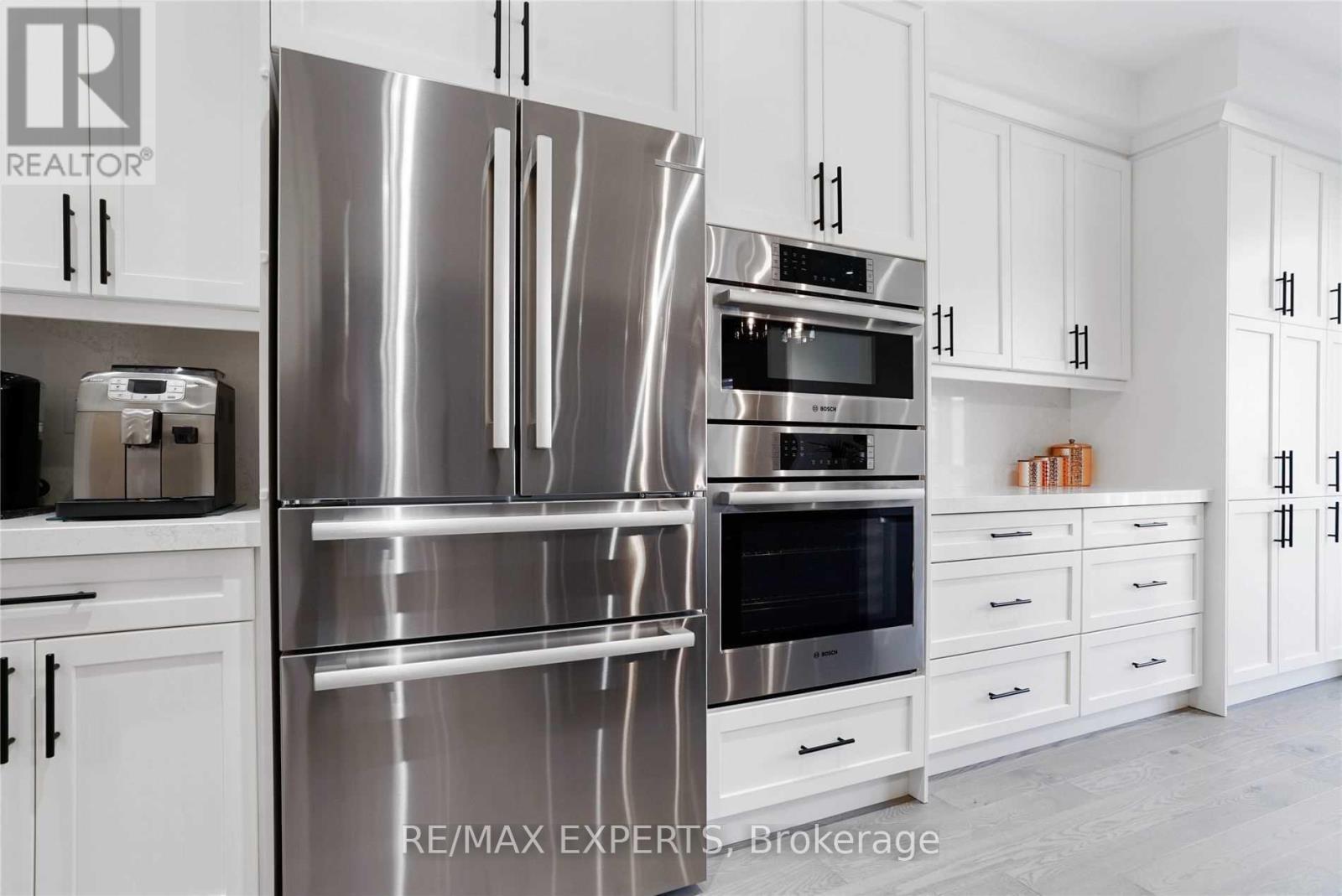 38 Chorus Crescent, Vaughan, Ontario  L4H 3N5 - Photo 14 - N12443723