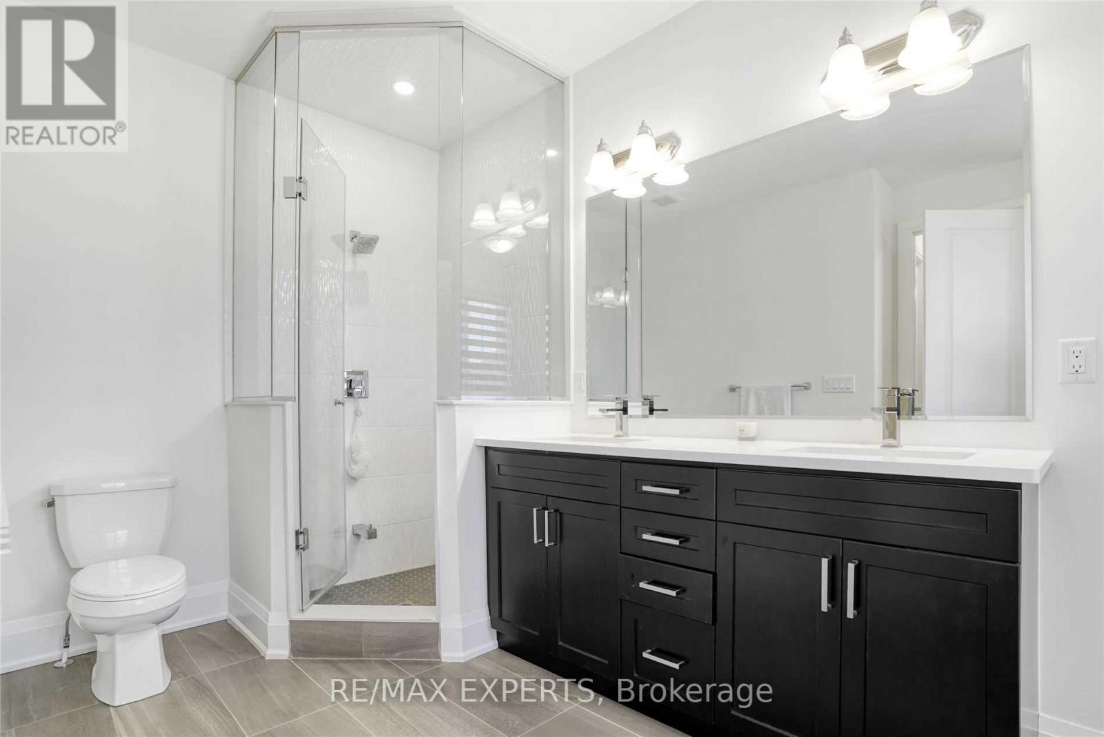 38 Chorus Crescent, Vaughan, Ontario  L4H 3N5 - Photo 21 - N12443723