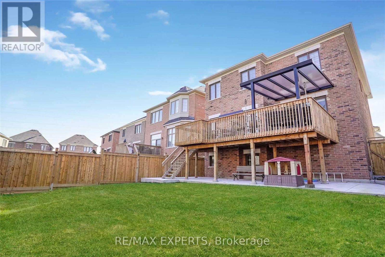 38 Chorus Crescent, Vaughan, Ontario  L4H 3N5 - Photo 33 - N12443723