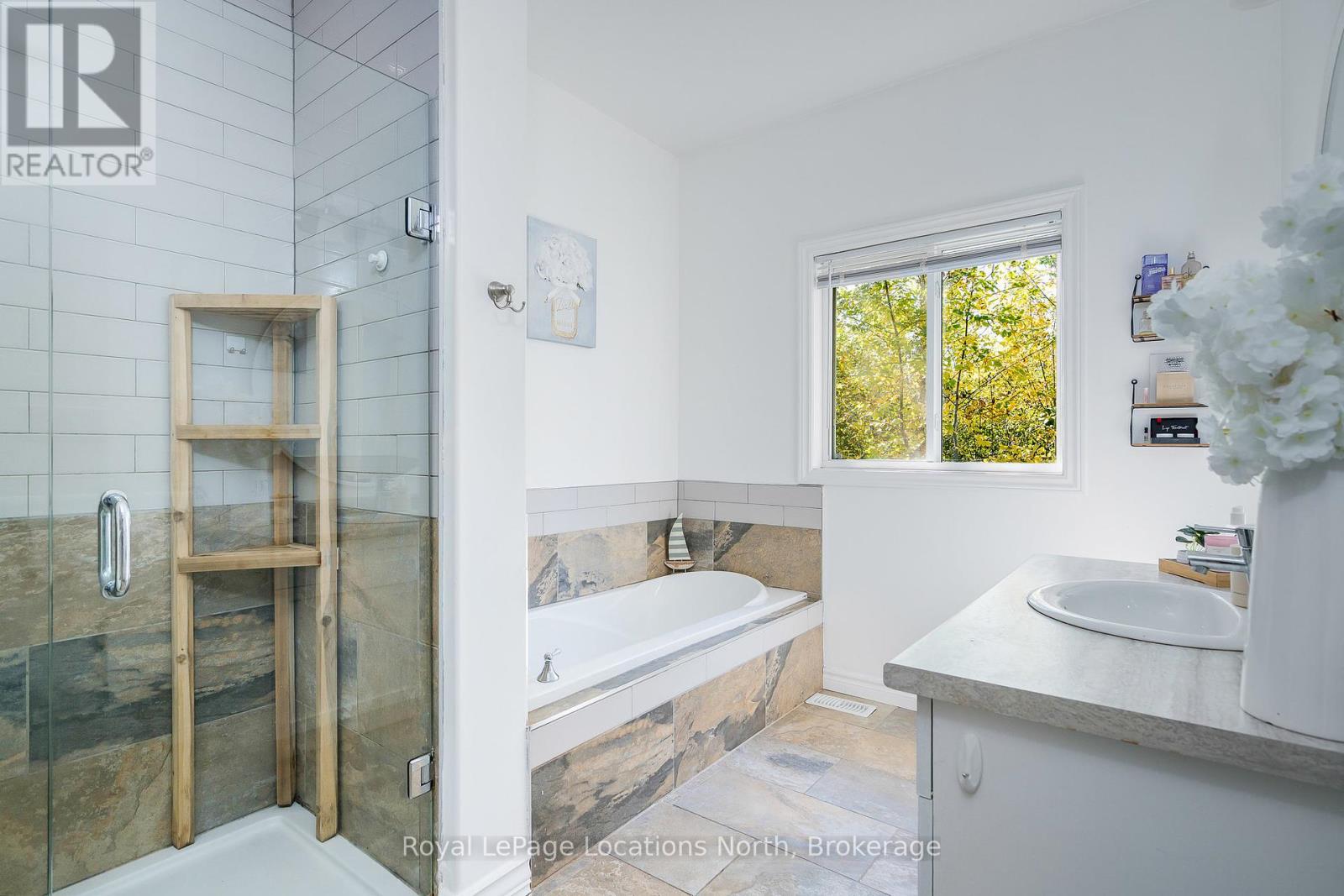 86 Marilyn Avenue S, Wasaga Beach, Ontario  L9Z 2Y1 - Photo 27 - S12443868