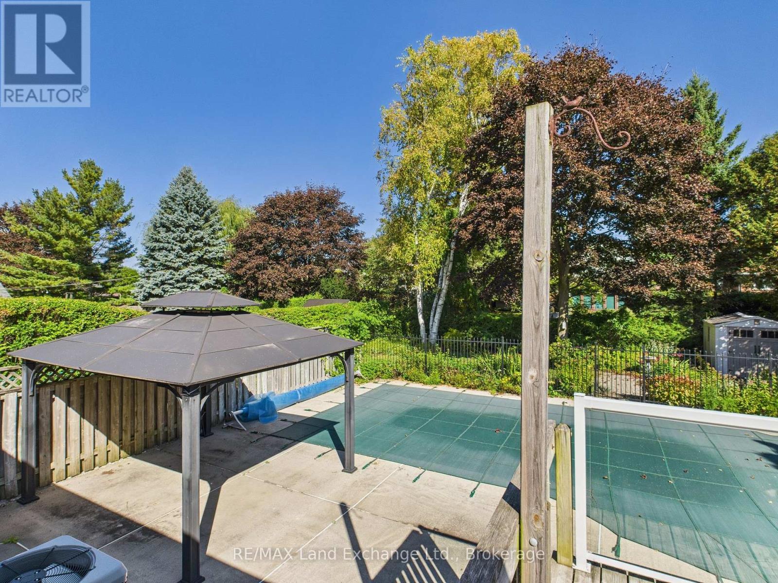 211 Nelson Street, Kincardine, Ontario  N2Z 1C5 - Photo 19 - X12443729