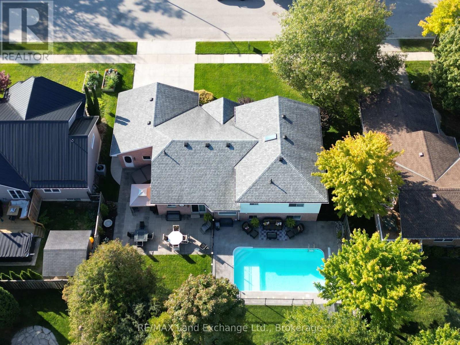 211 Nelson Street, Kincardine, Ontario  N2Z 1C5 - Photo 31 - X12443729